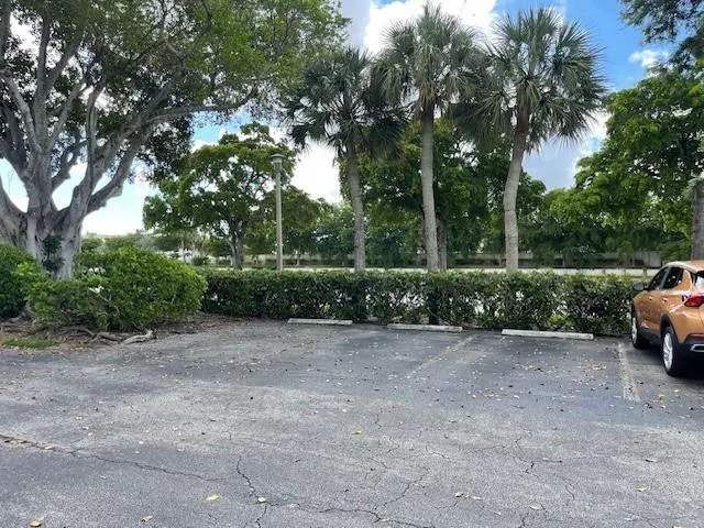 3151 S Palm Aire Dr, #307