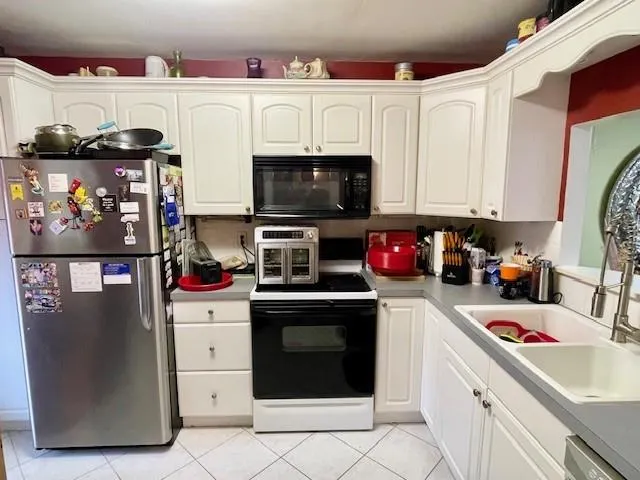 3151 S Palm Aire Dr, #307