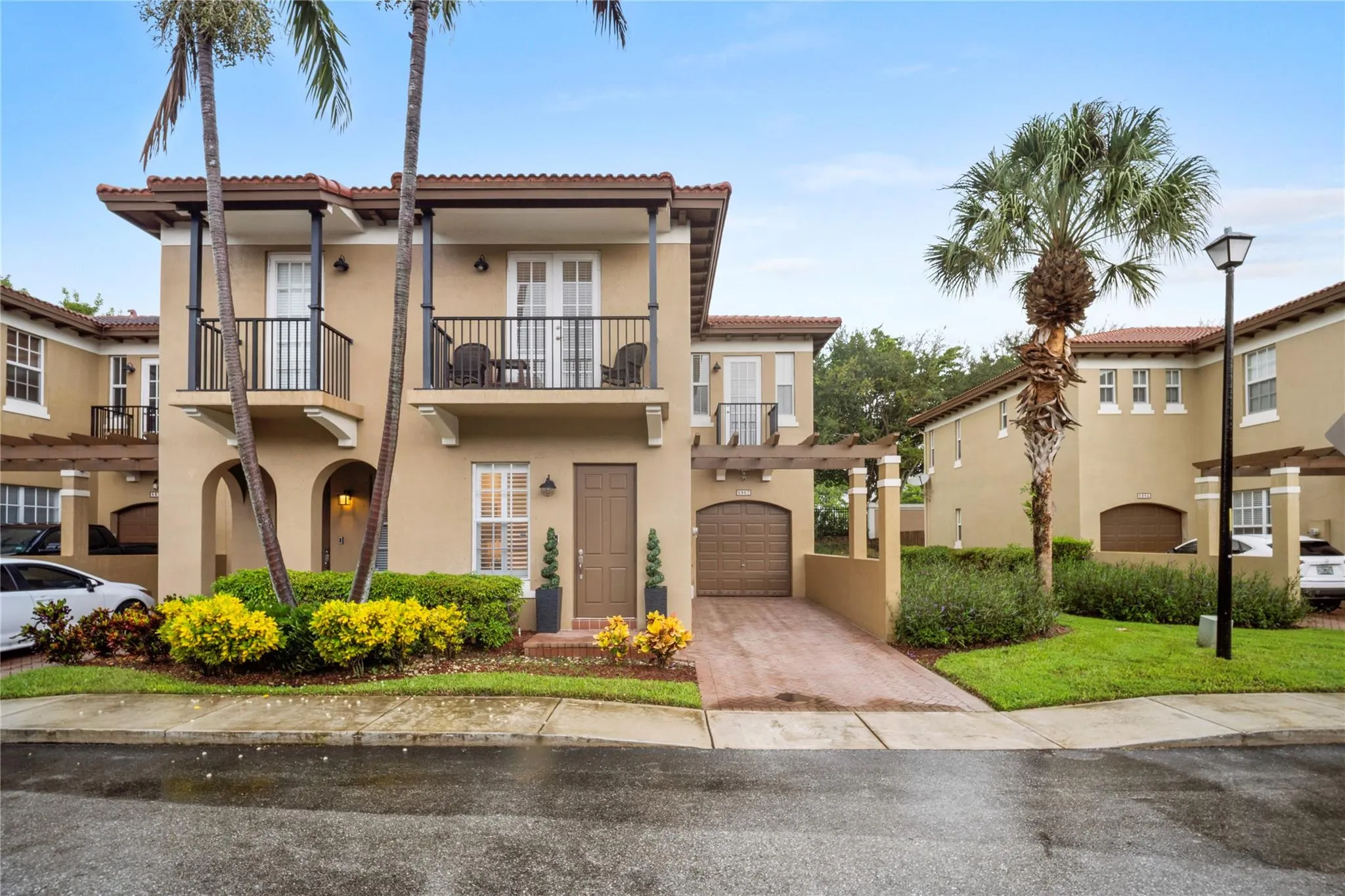 6967 JULIA GARDENS, #6967