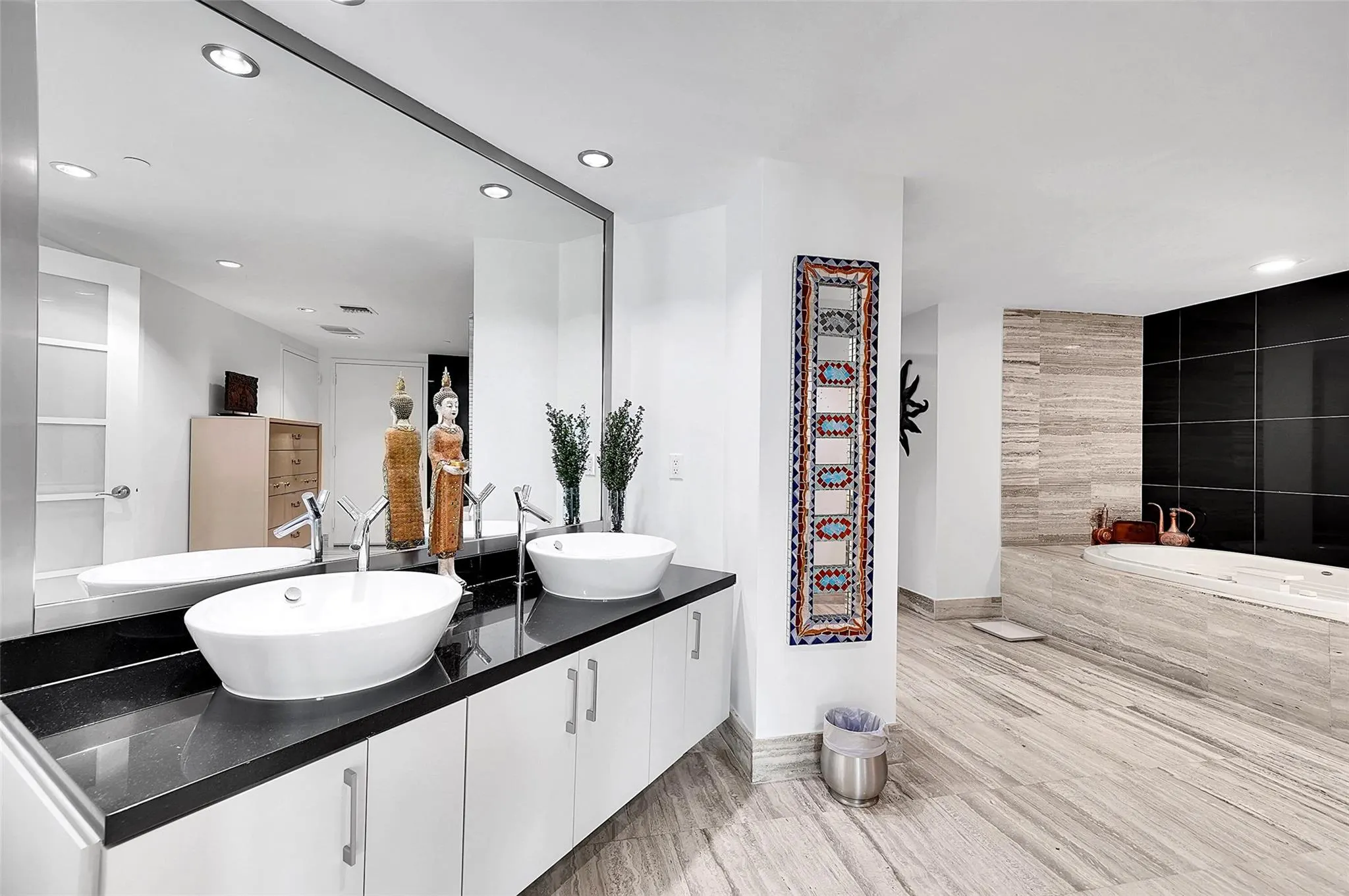 101 S Fort Lauderdale Beach Blvd, #208