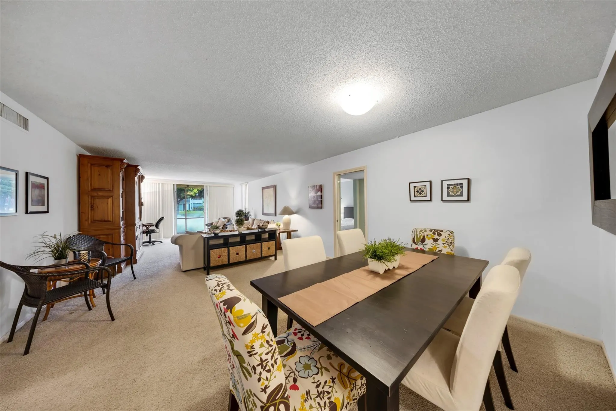 4221 W Palm Aire Dr, #103