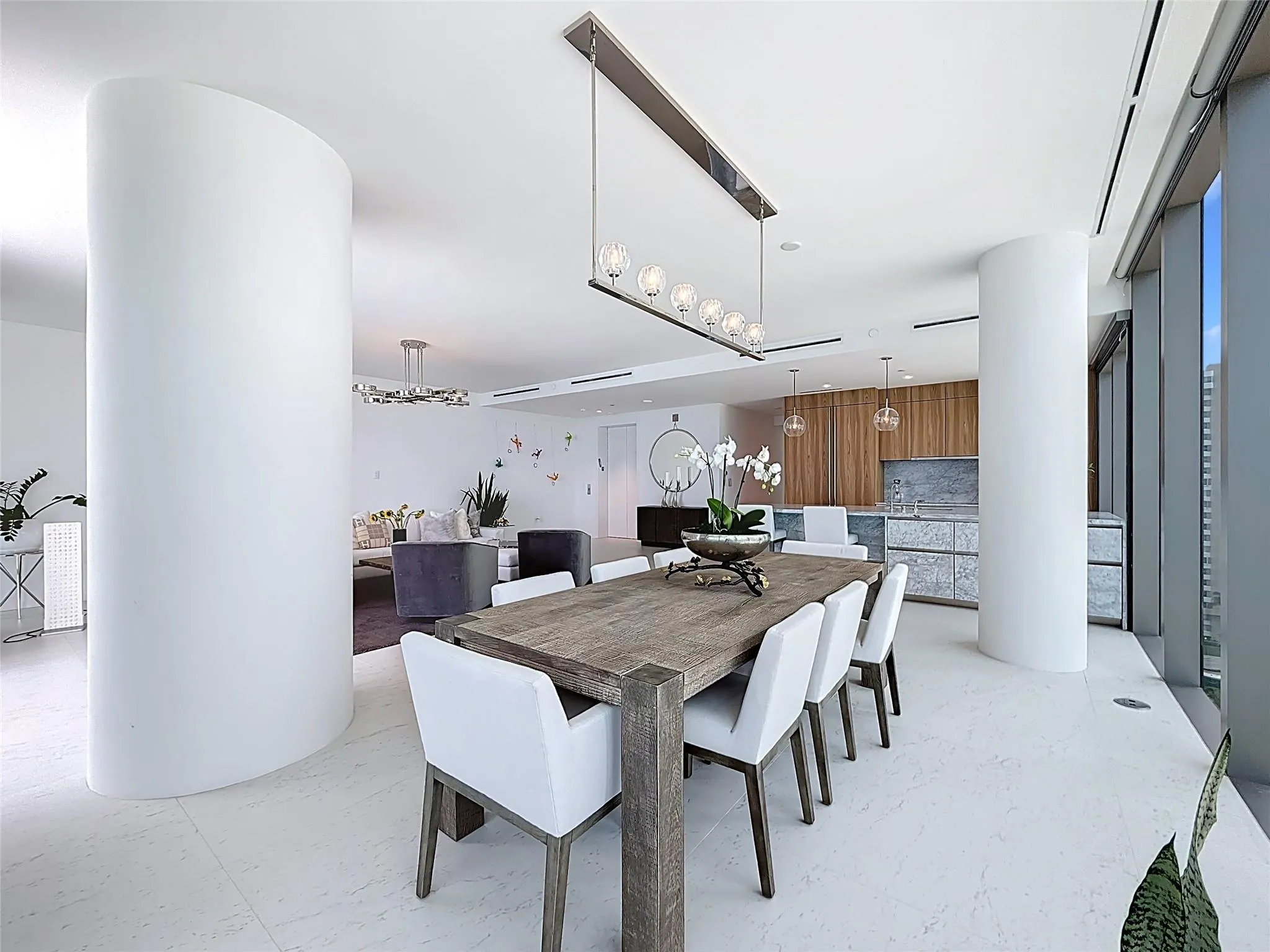 2000 S Ocean Dr, #12A