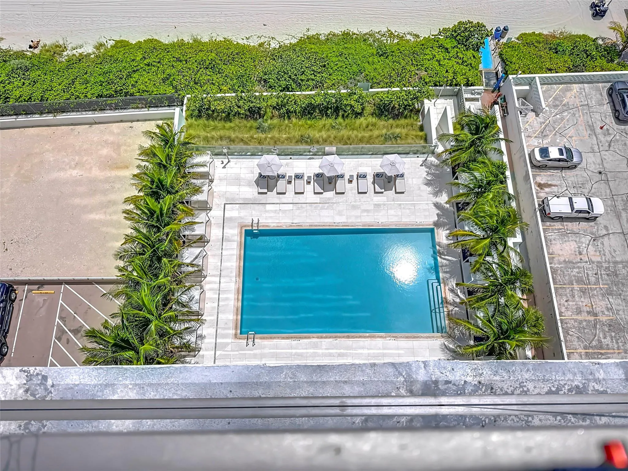 2000 S Ocean Dr, #12A