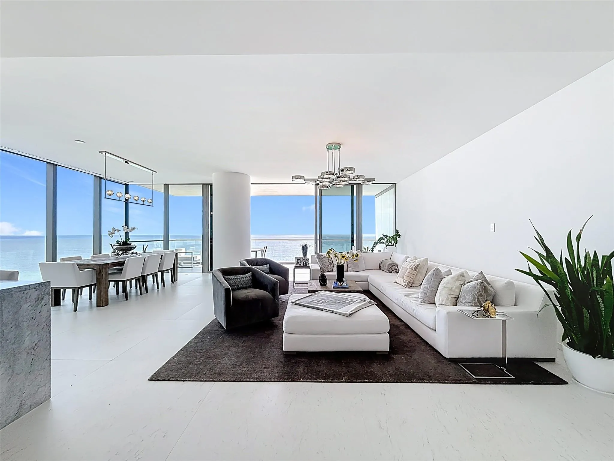 2000 S Ocean Dr, #12A