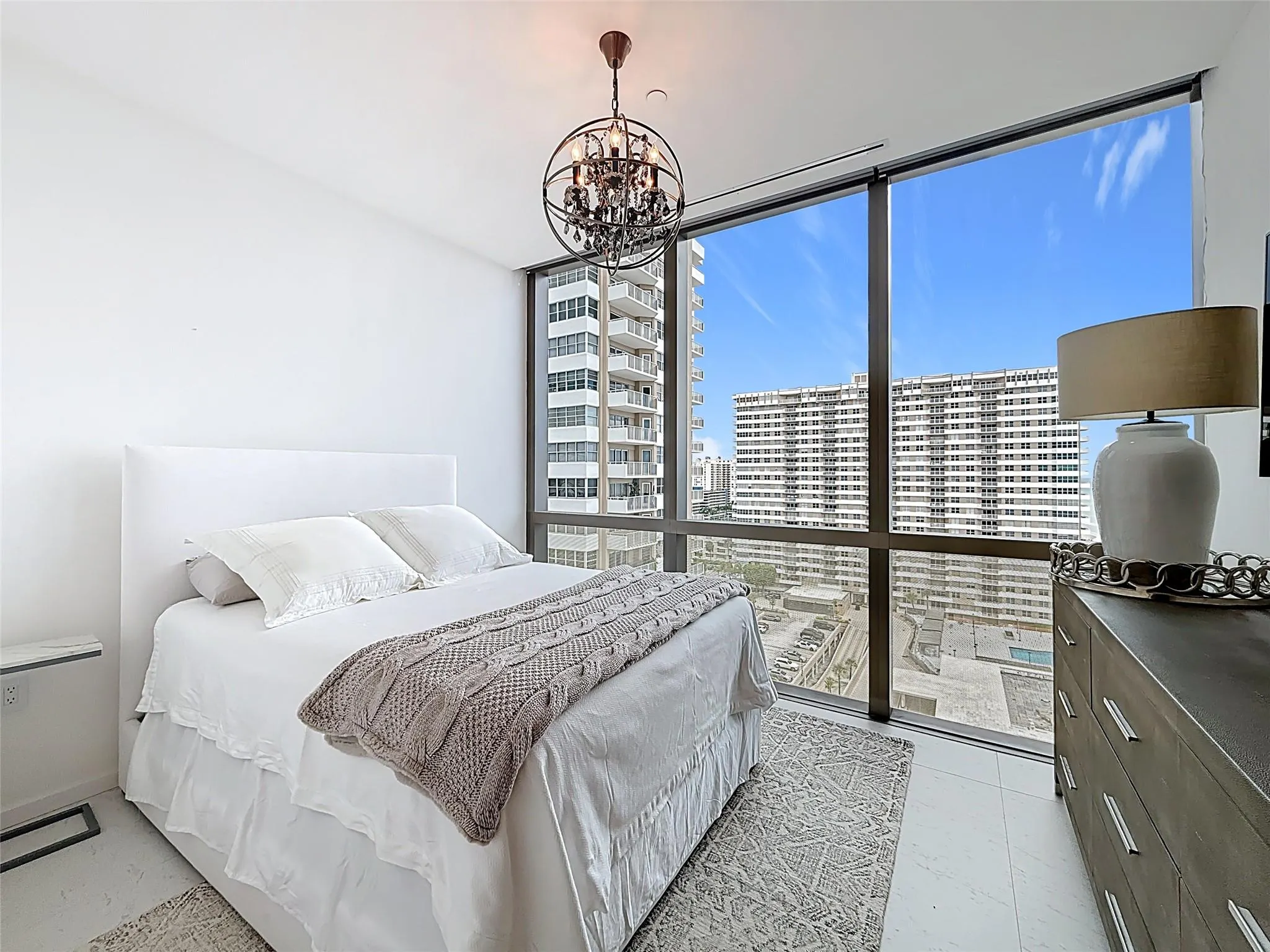 2000 S Ocean Dr, #12A
