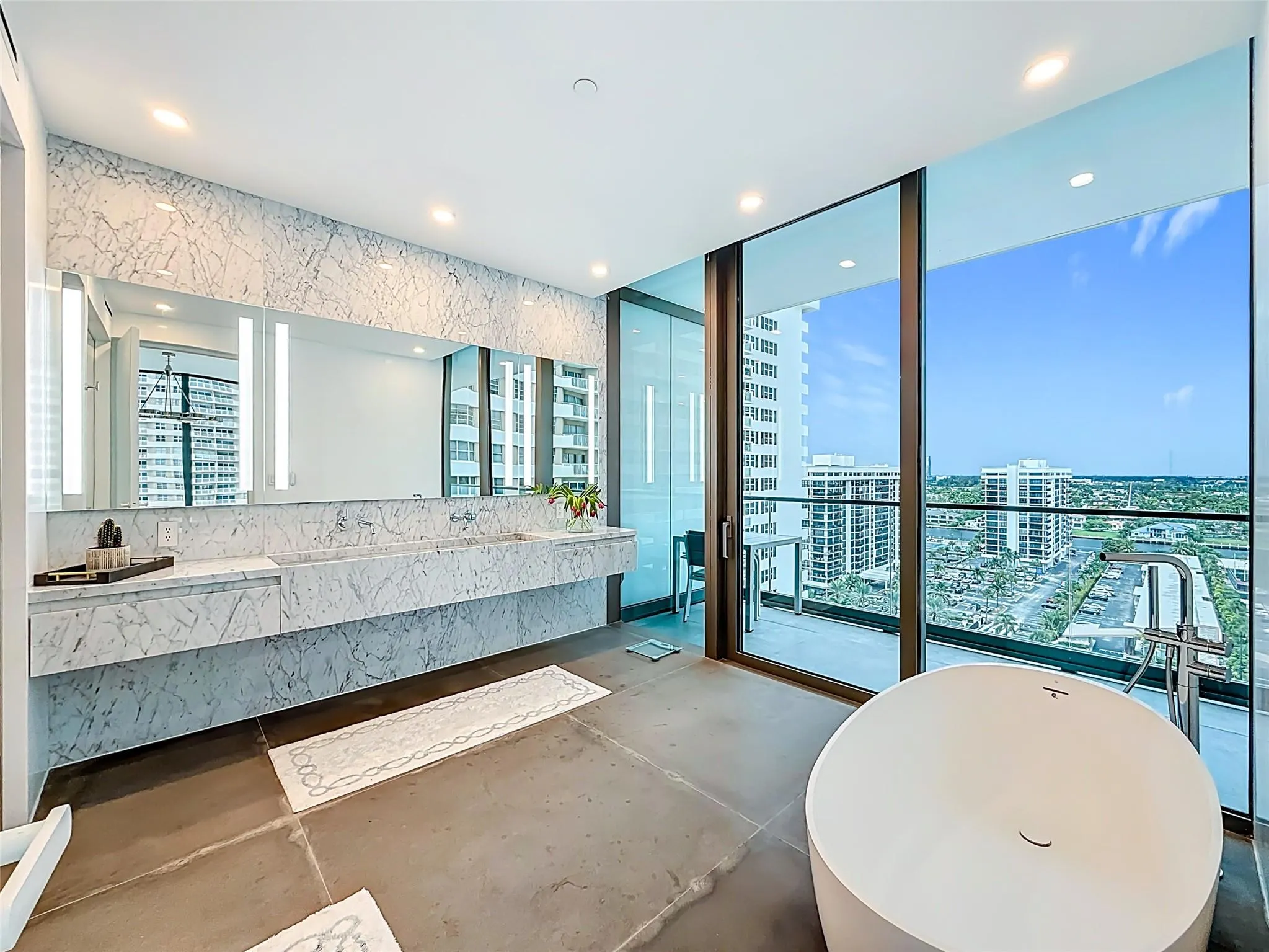 2000 S Ocean Dr, #12A