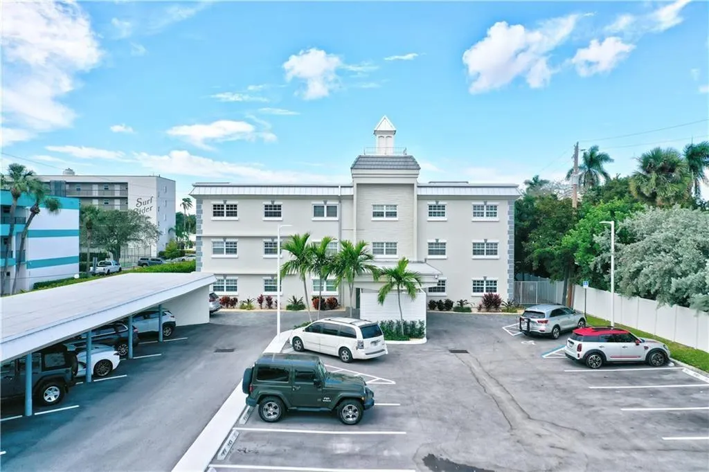 1439 S Ocean Blvd, #108