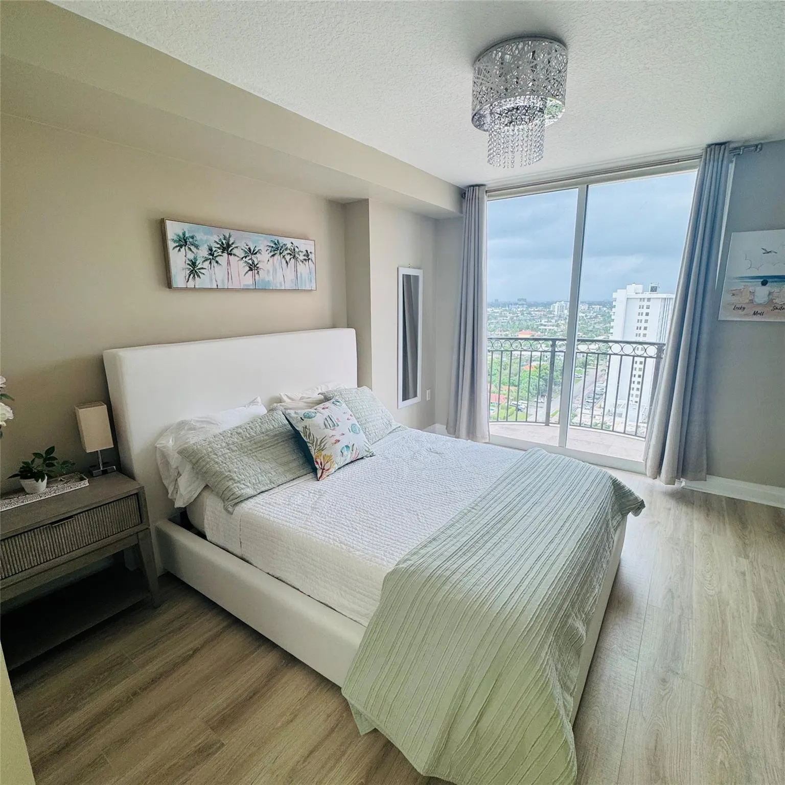 2011 N Ocean Blvd, #1605