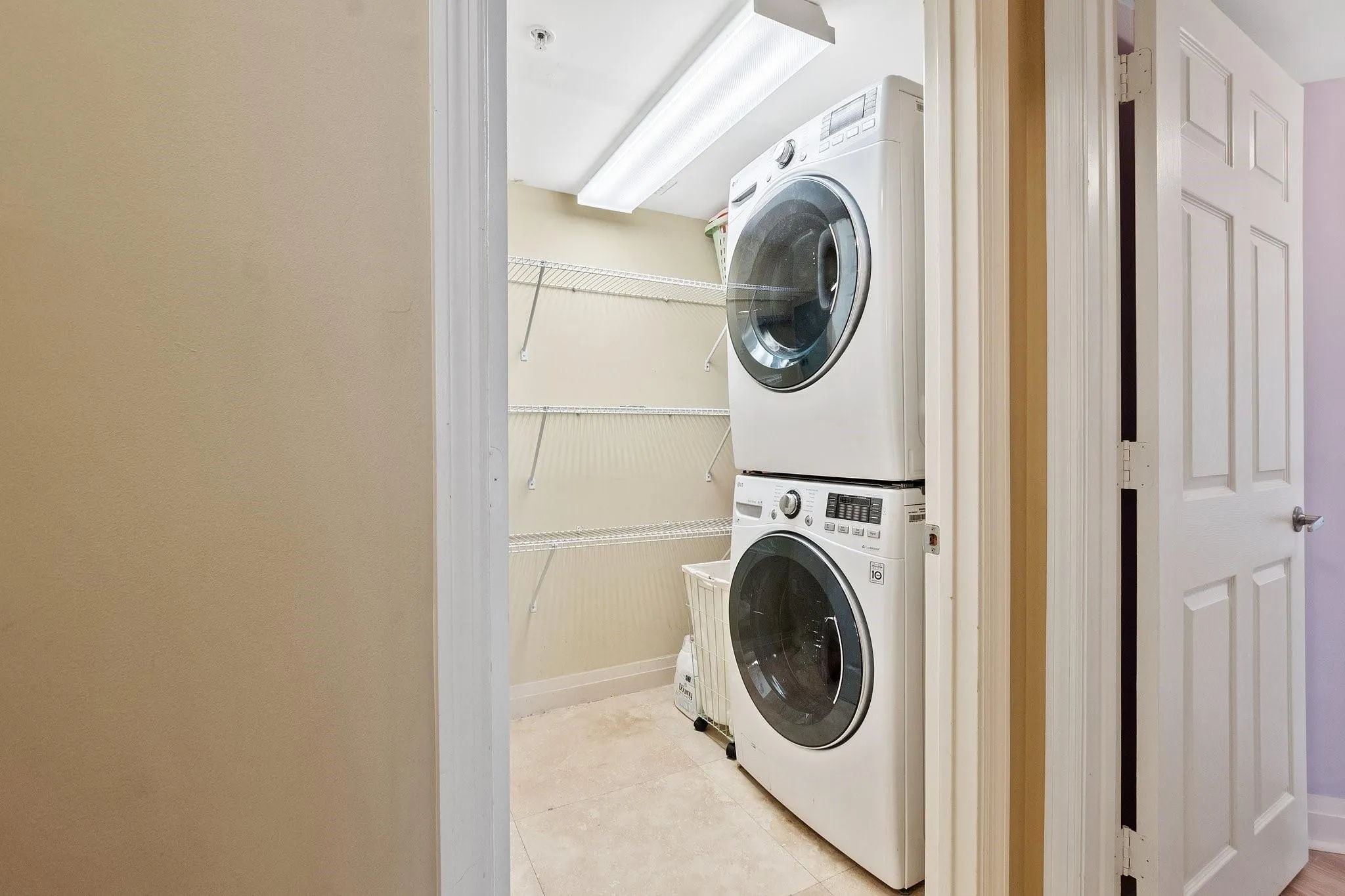 2011 N Ocean Blvd, #1605