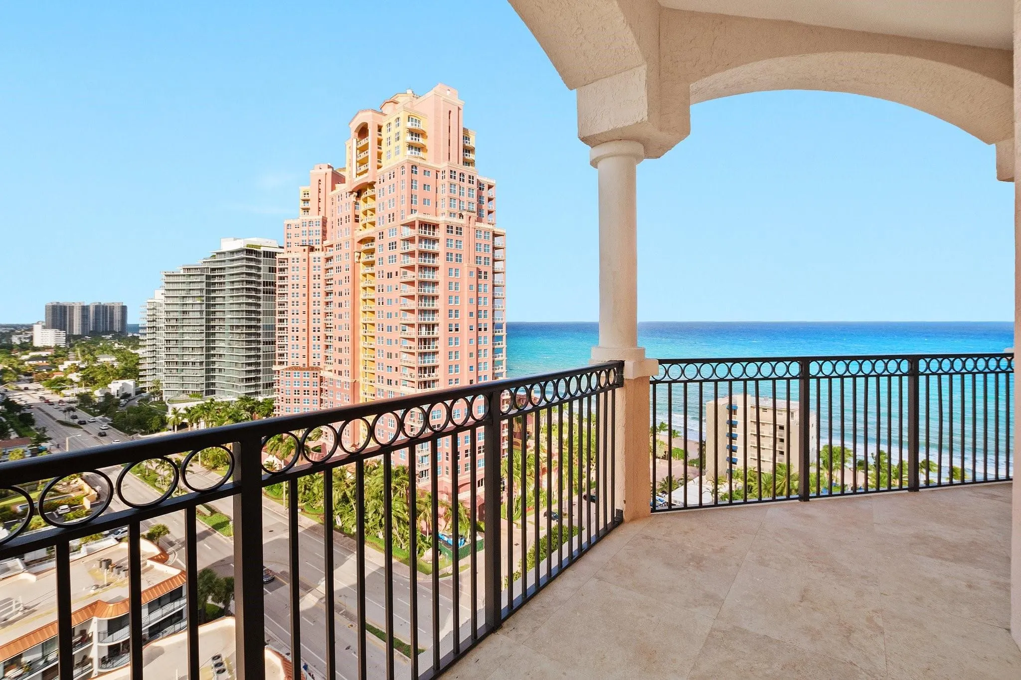 2011 N Ocean Blvd, #1605