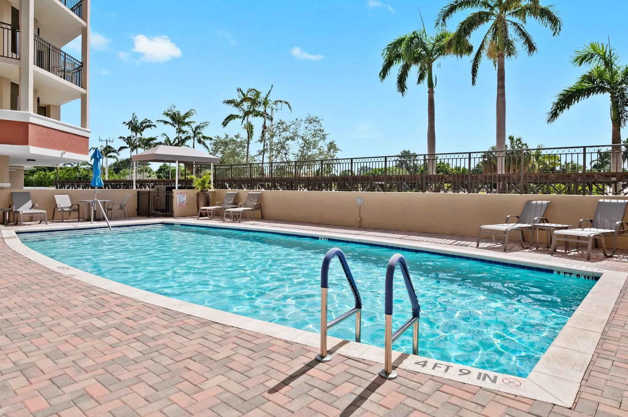 2011 N Ocean Blvd, #1605