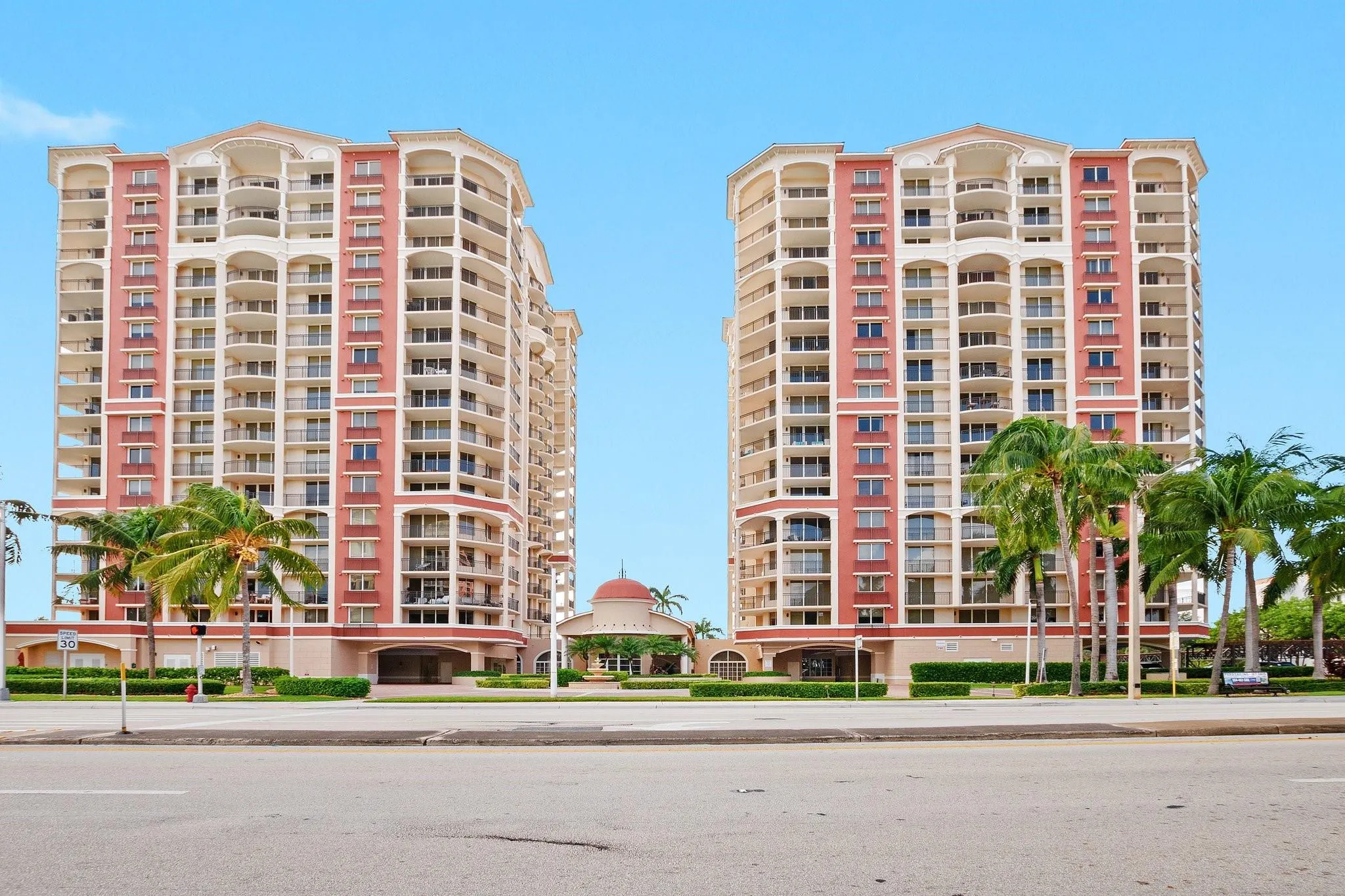 2011 N Ocean Blvd, #1605