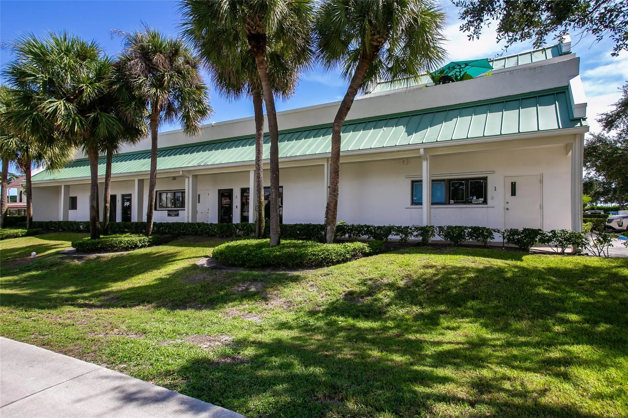 3850 NW 2nd Ave, #1