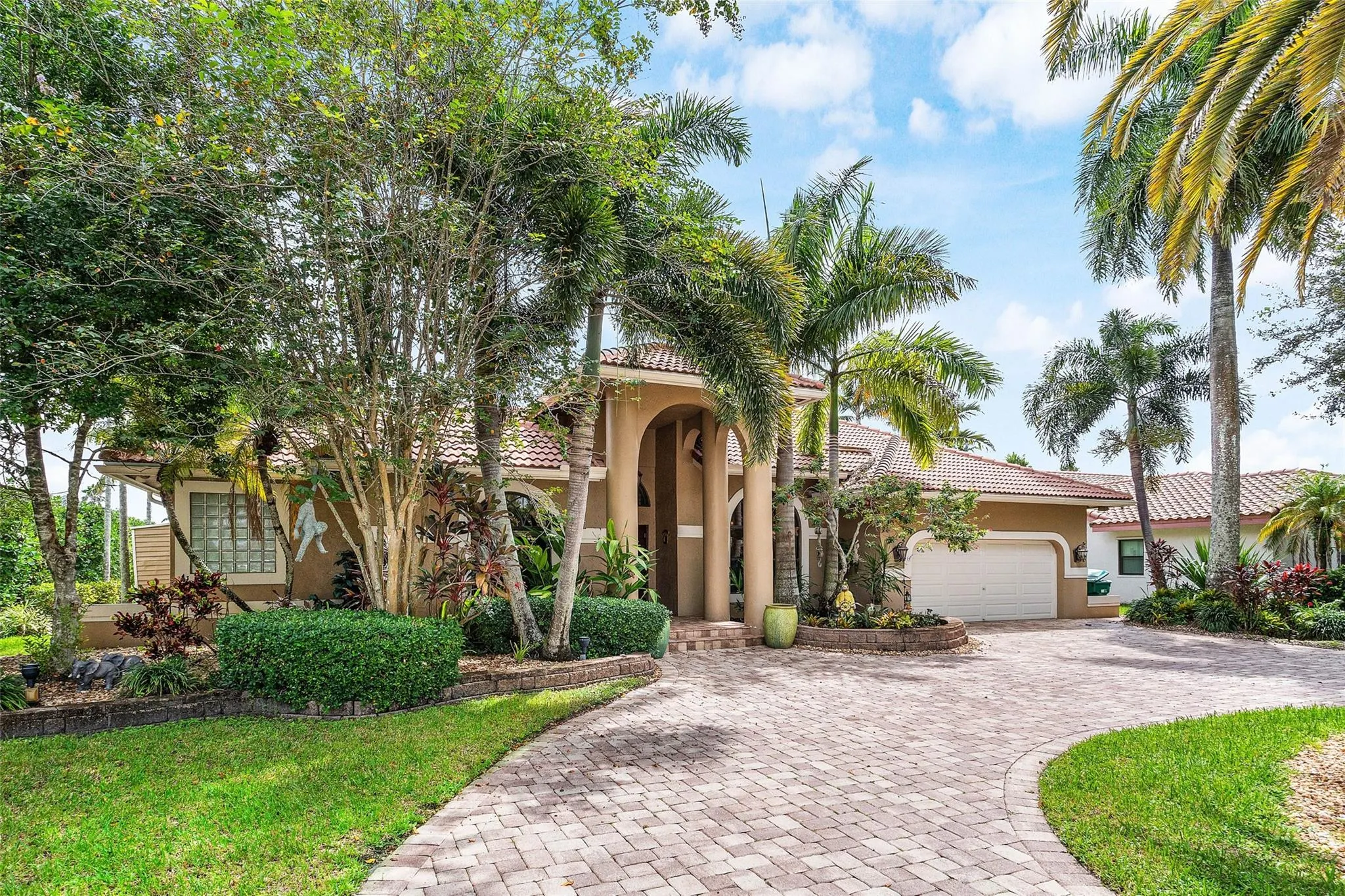 6020 NW 60th Ave