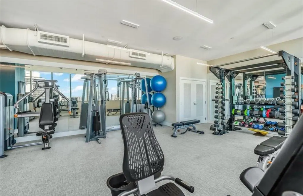 100 E Las Olas Blvd, #100