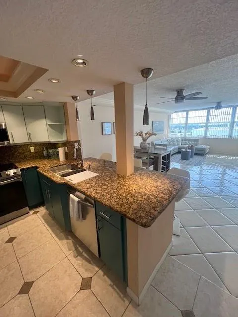 1160 N Federal Hwy, #1118