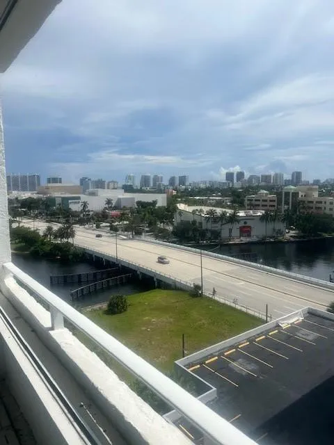 1160 N Federal Hwy, #1118