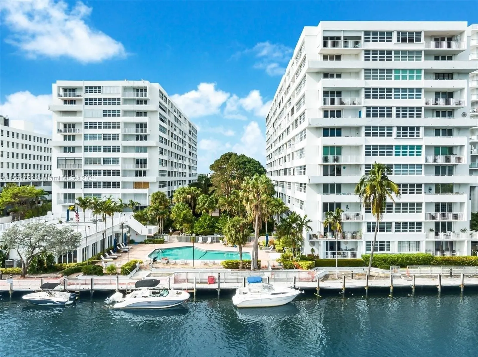 1160 N Federal Hwy, #1118