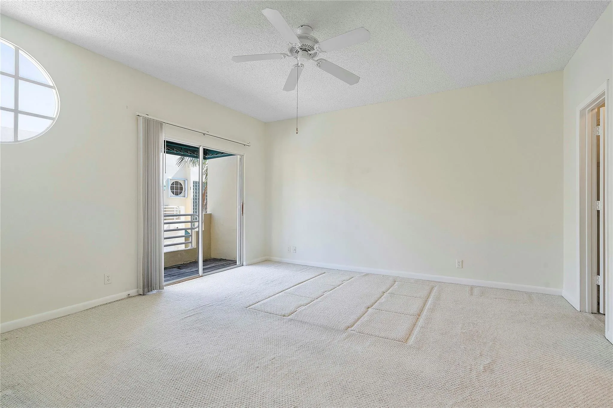 3213 NE 16th St, #110