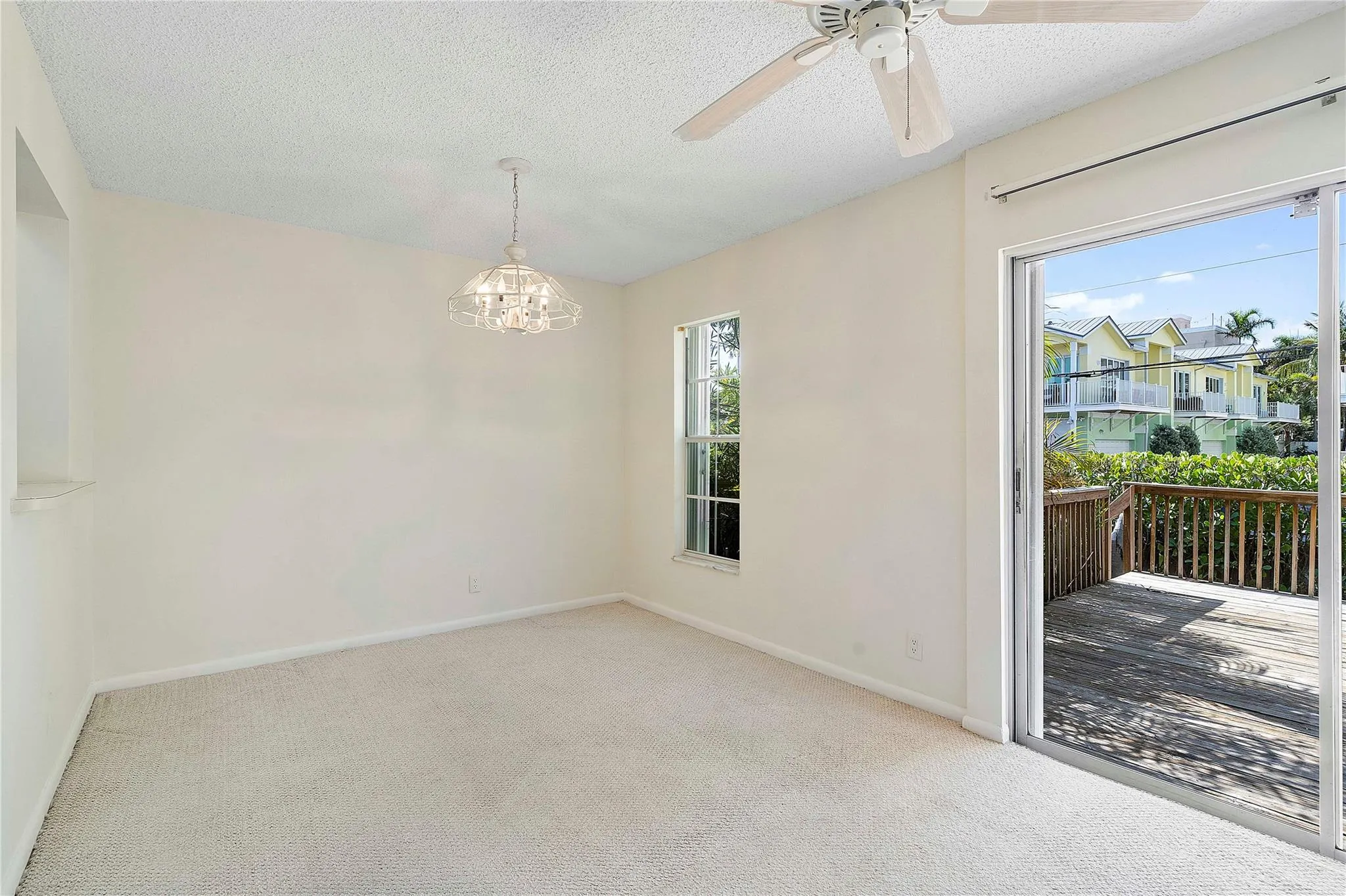 3213 NE 16th St, #110