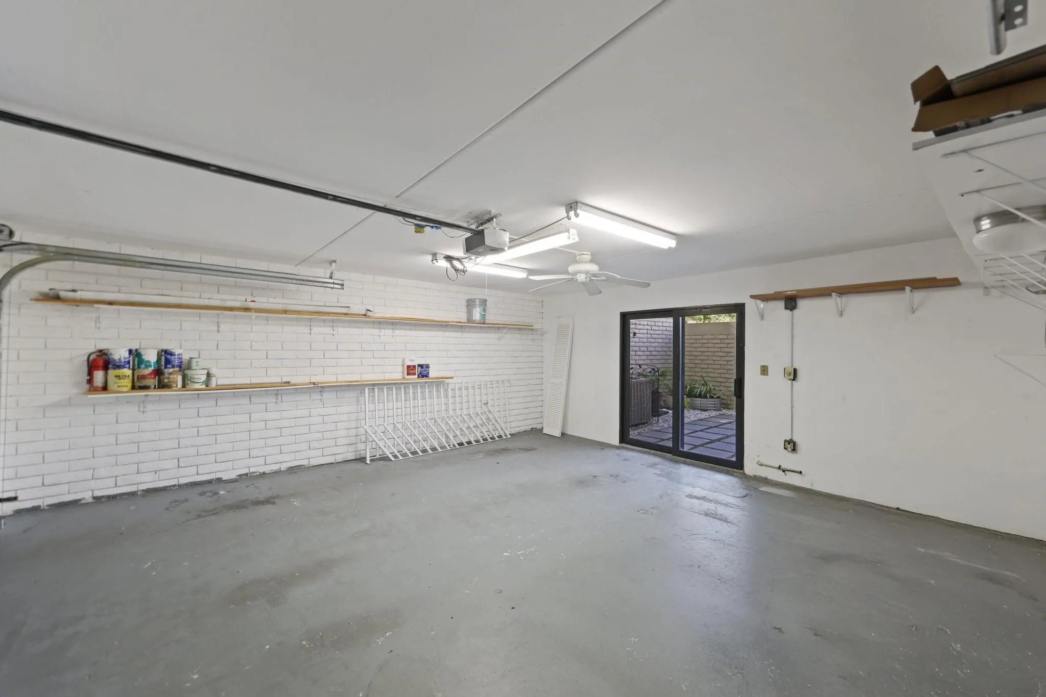 1401 NE 9 ST, #23