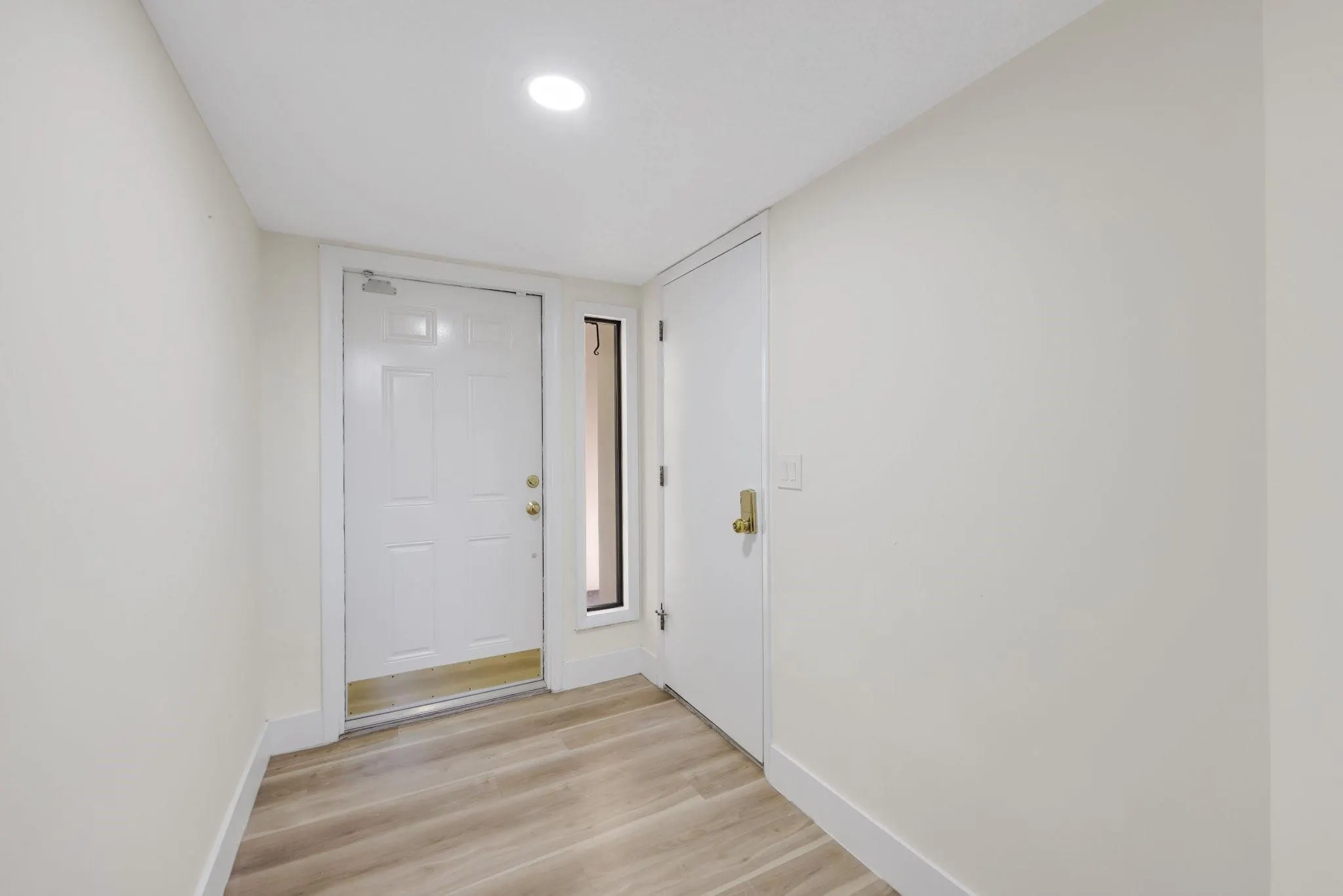 1401 NE 9 ST, #23