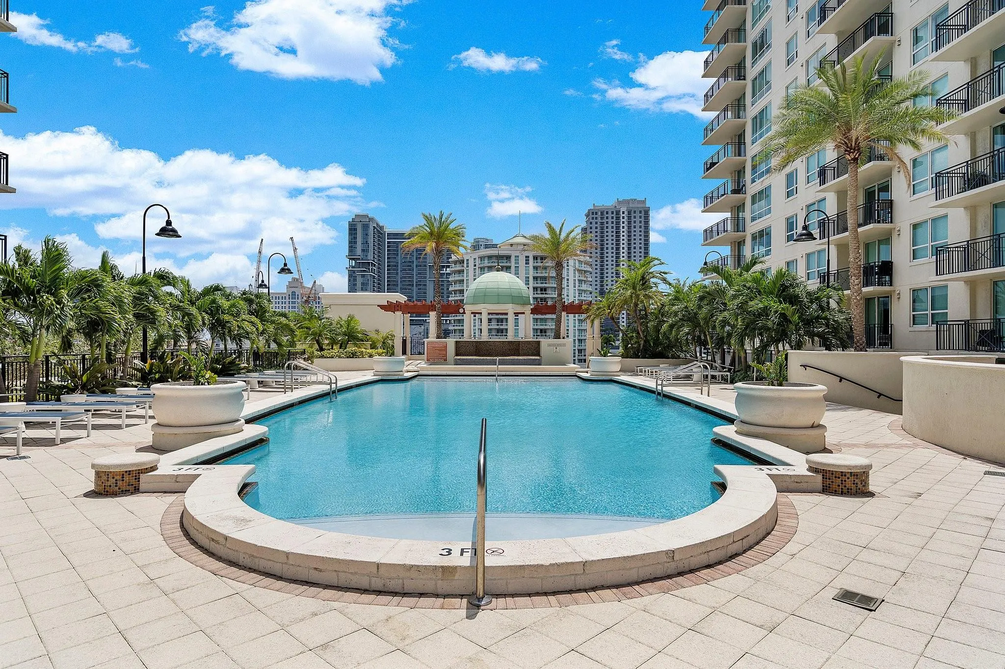 610 W Las Olas Blvd, #1014N