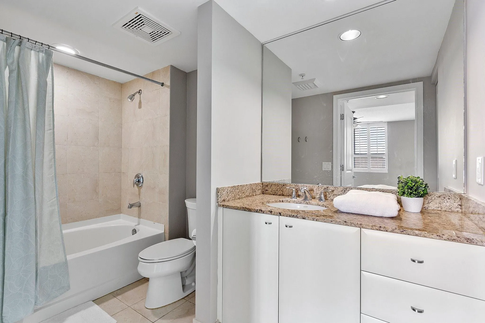 610 W Las Olas Blvd, #1014N