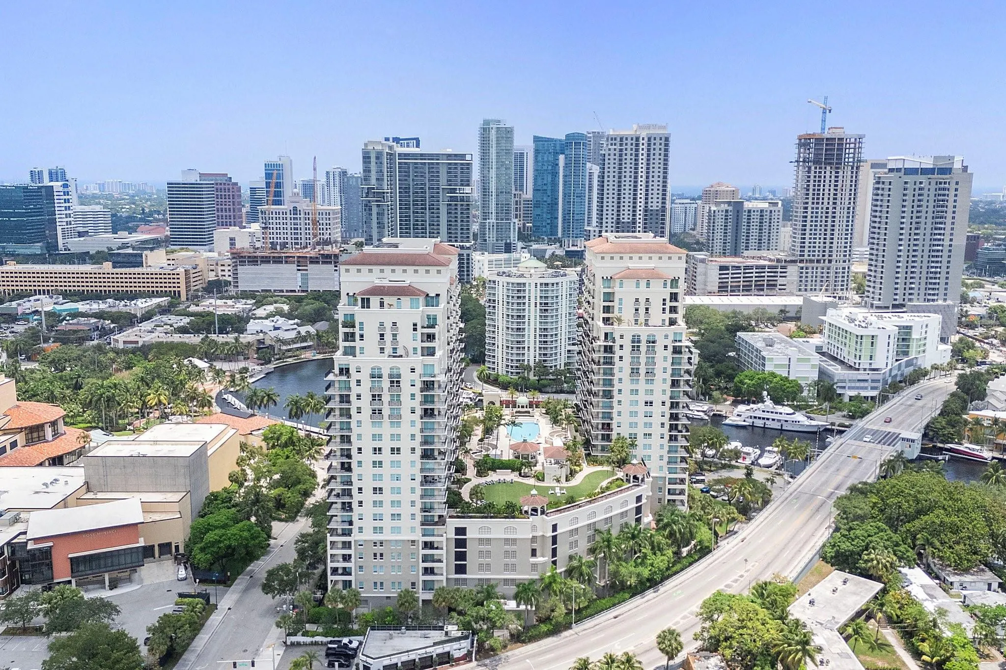 610 W Las Olas Blvd, #1014N