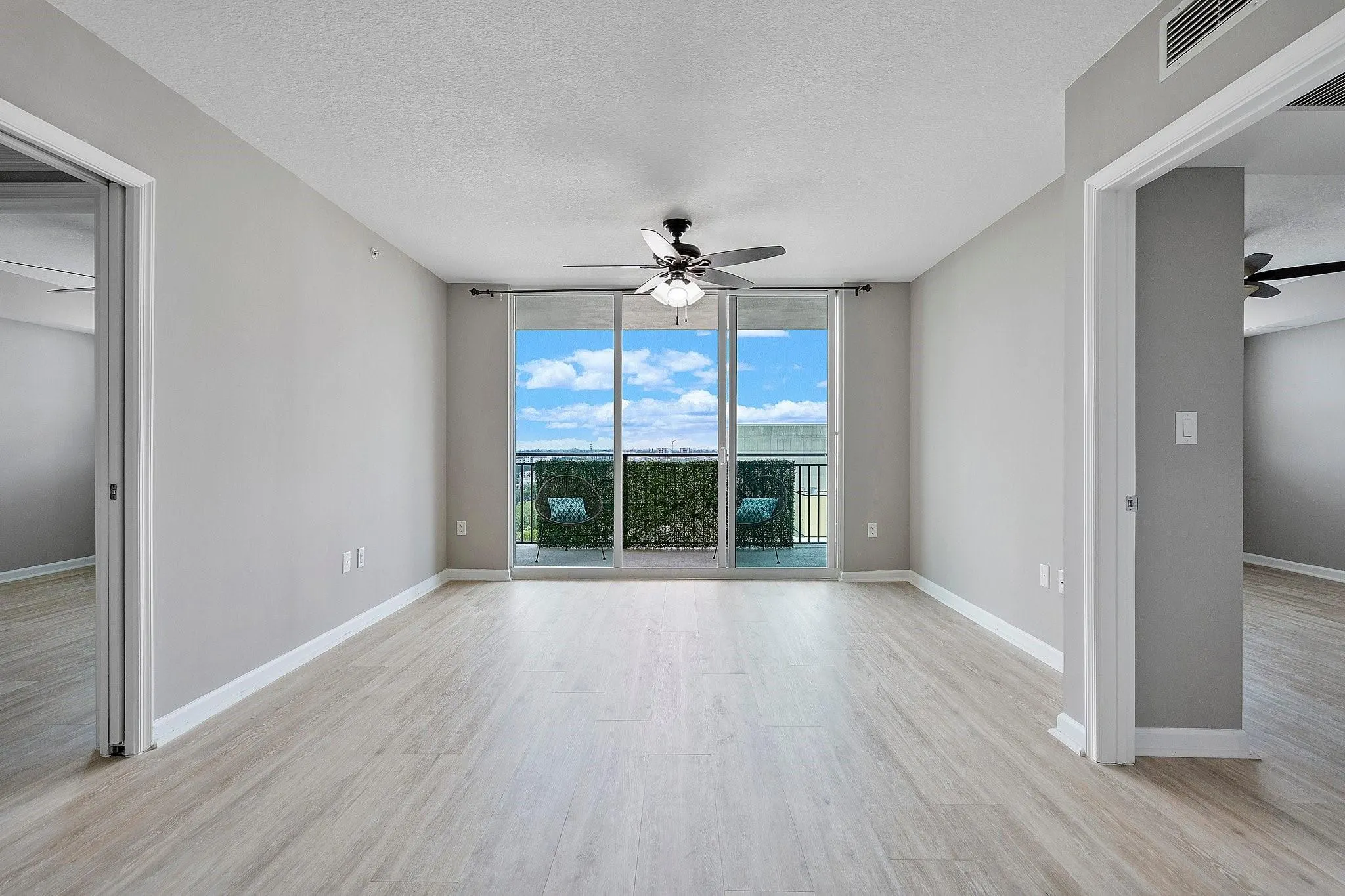 610 W Las Olas Blvd, #1014N