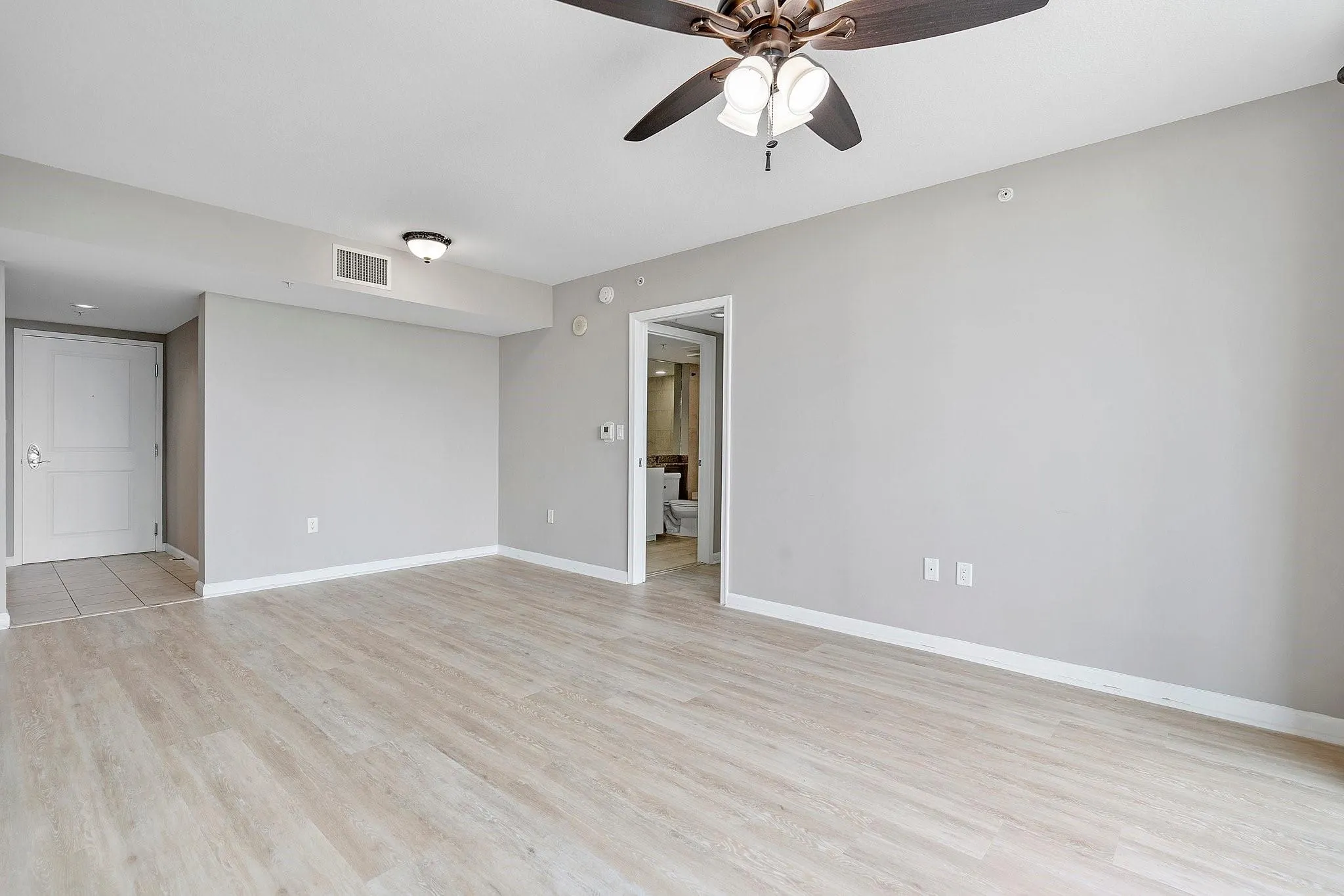 610 W Las Olas Blvd, #1014N