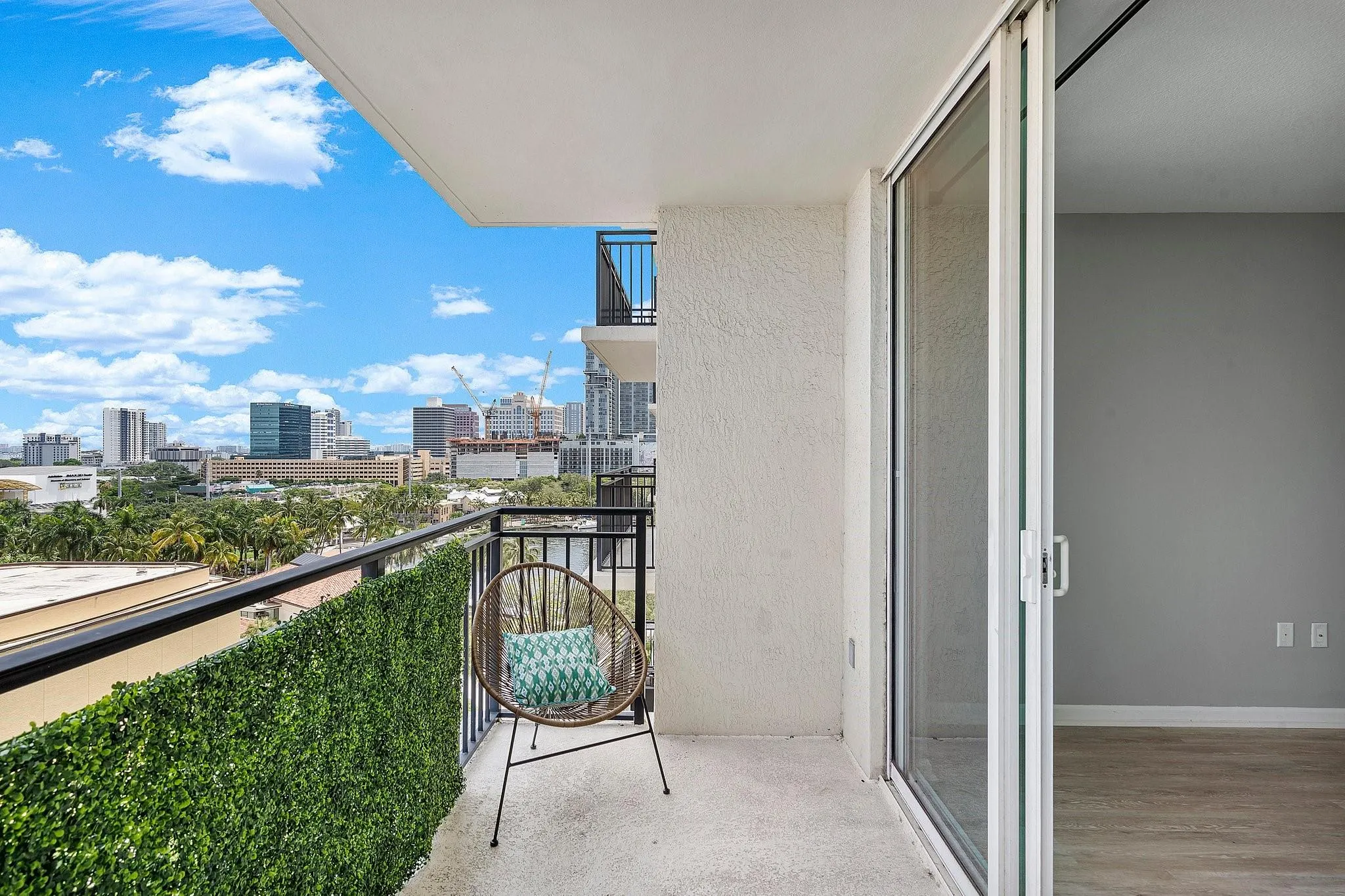 610 W Las Olas Blvd, #1014N