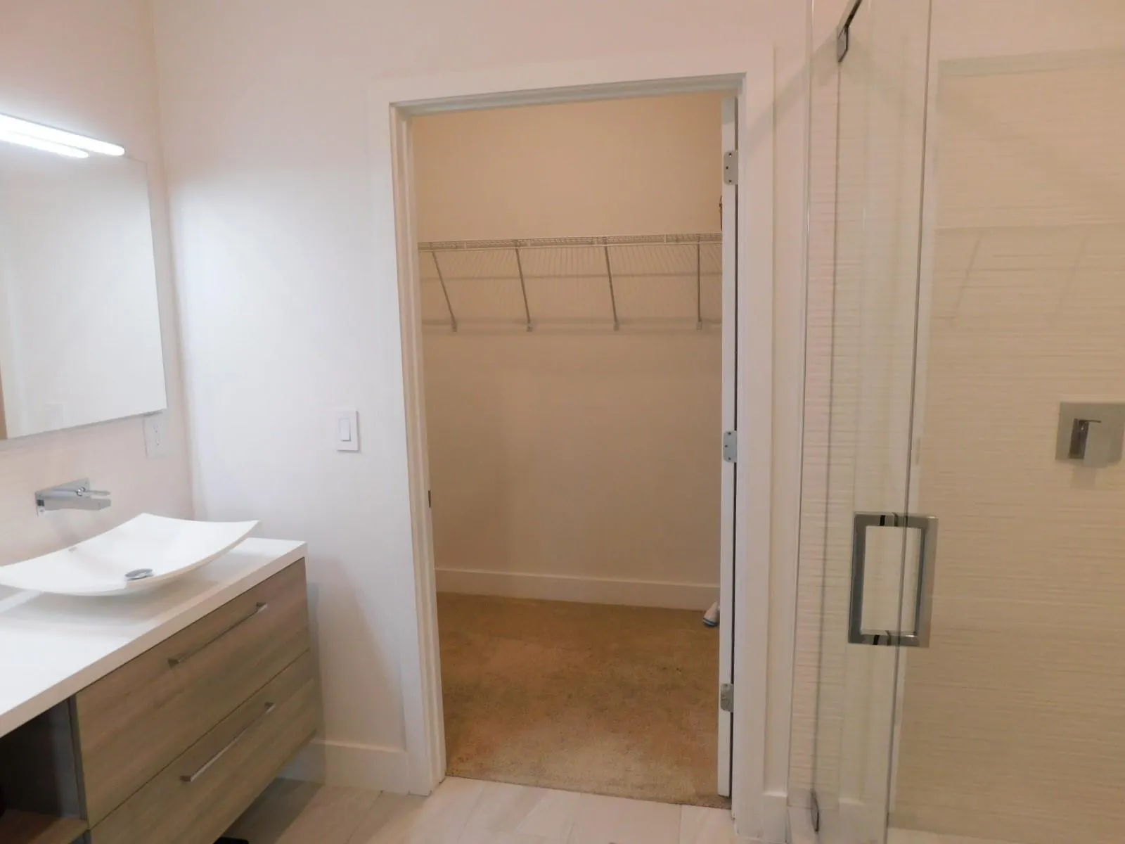 4381 NW 9th St, #4381