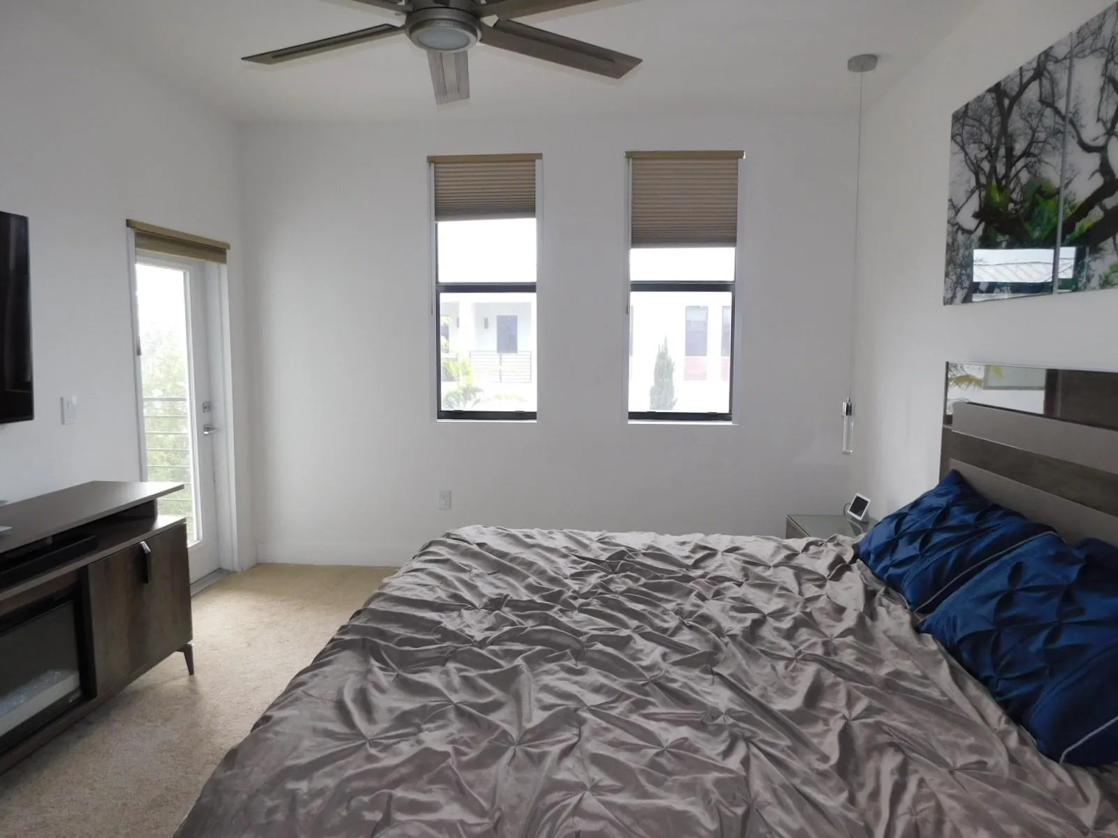 4381 NW 9th St, #4381