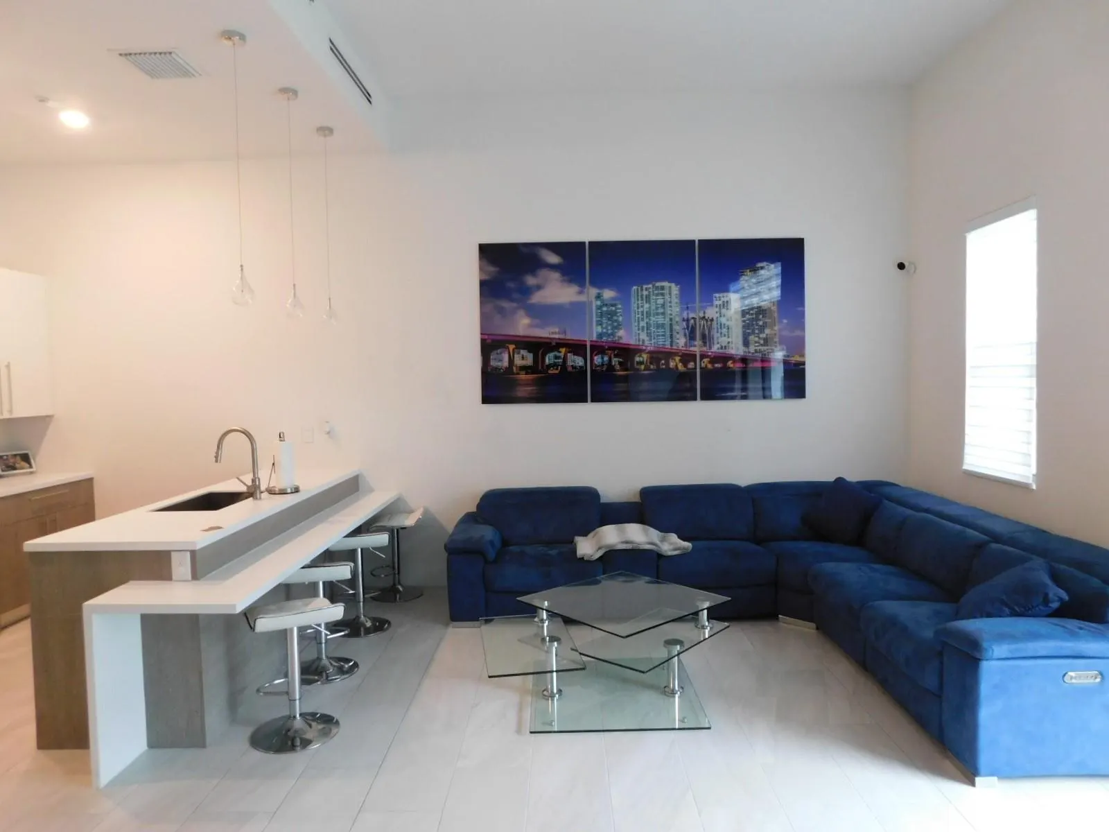 4381 NW 9th St, #4381