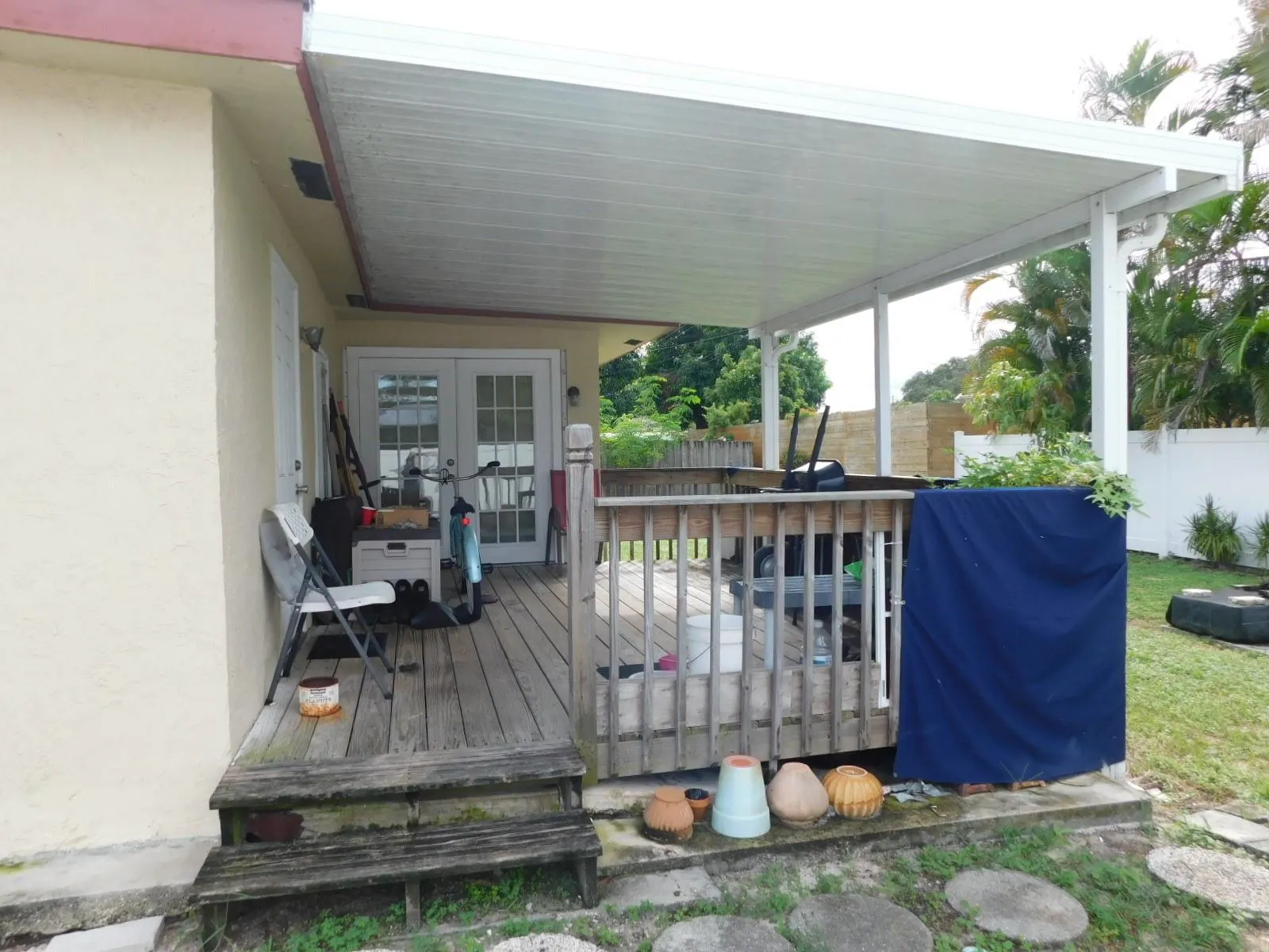 2233 NW 3rd Ave