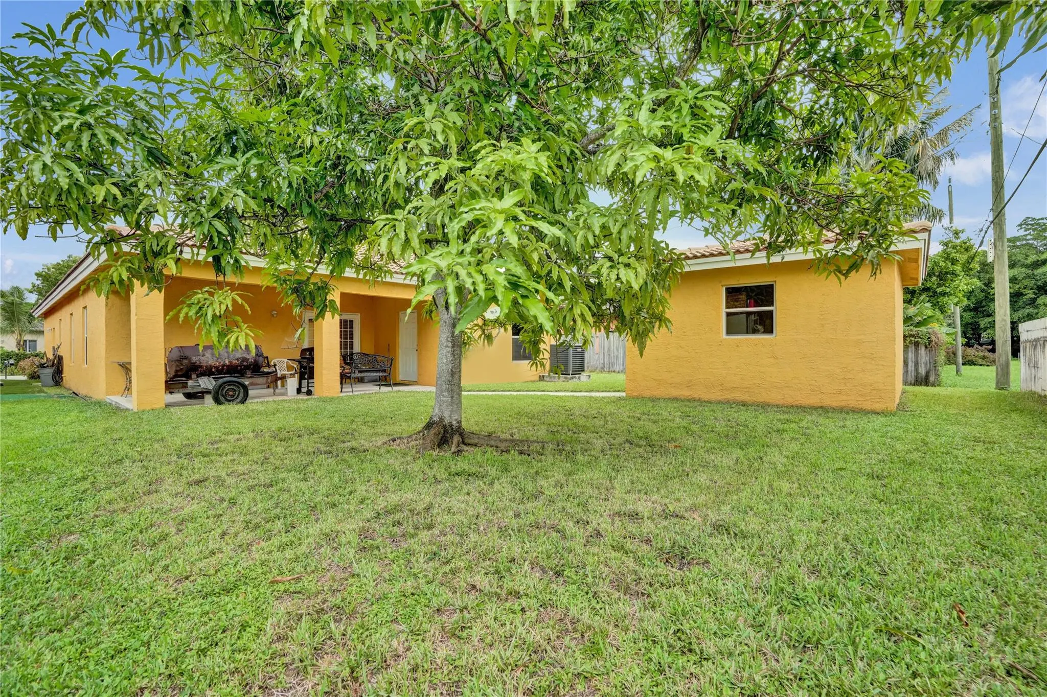 3020 NW 10th Ct