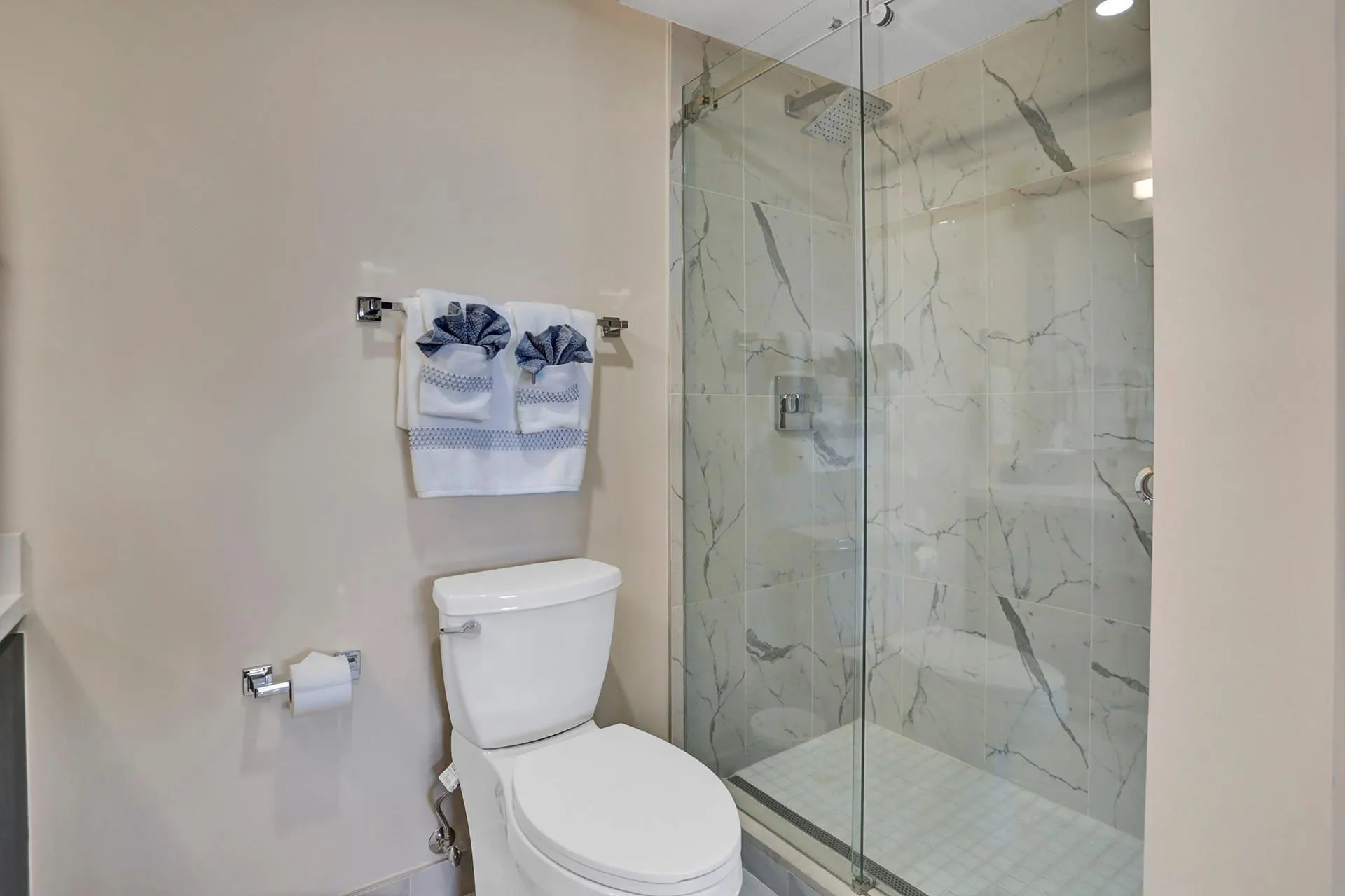 3030 N OCEAN BLVD, #S102