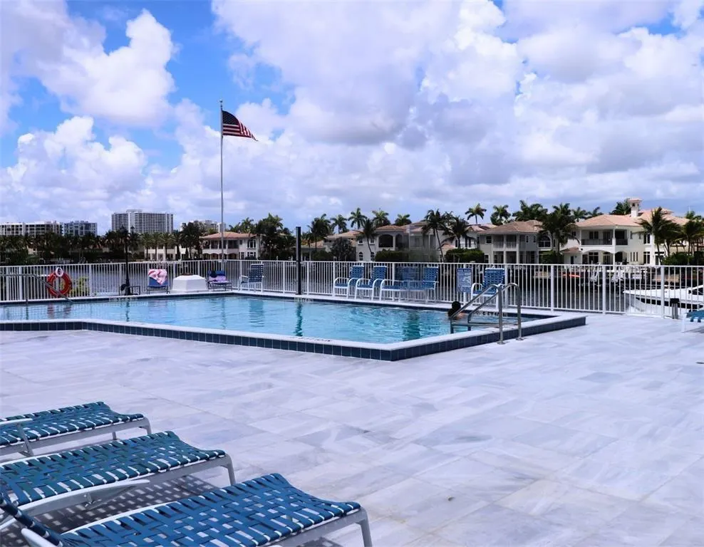 1410 S Ocean Dr, #508