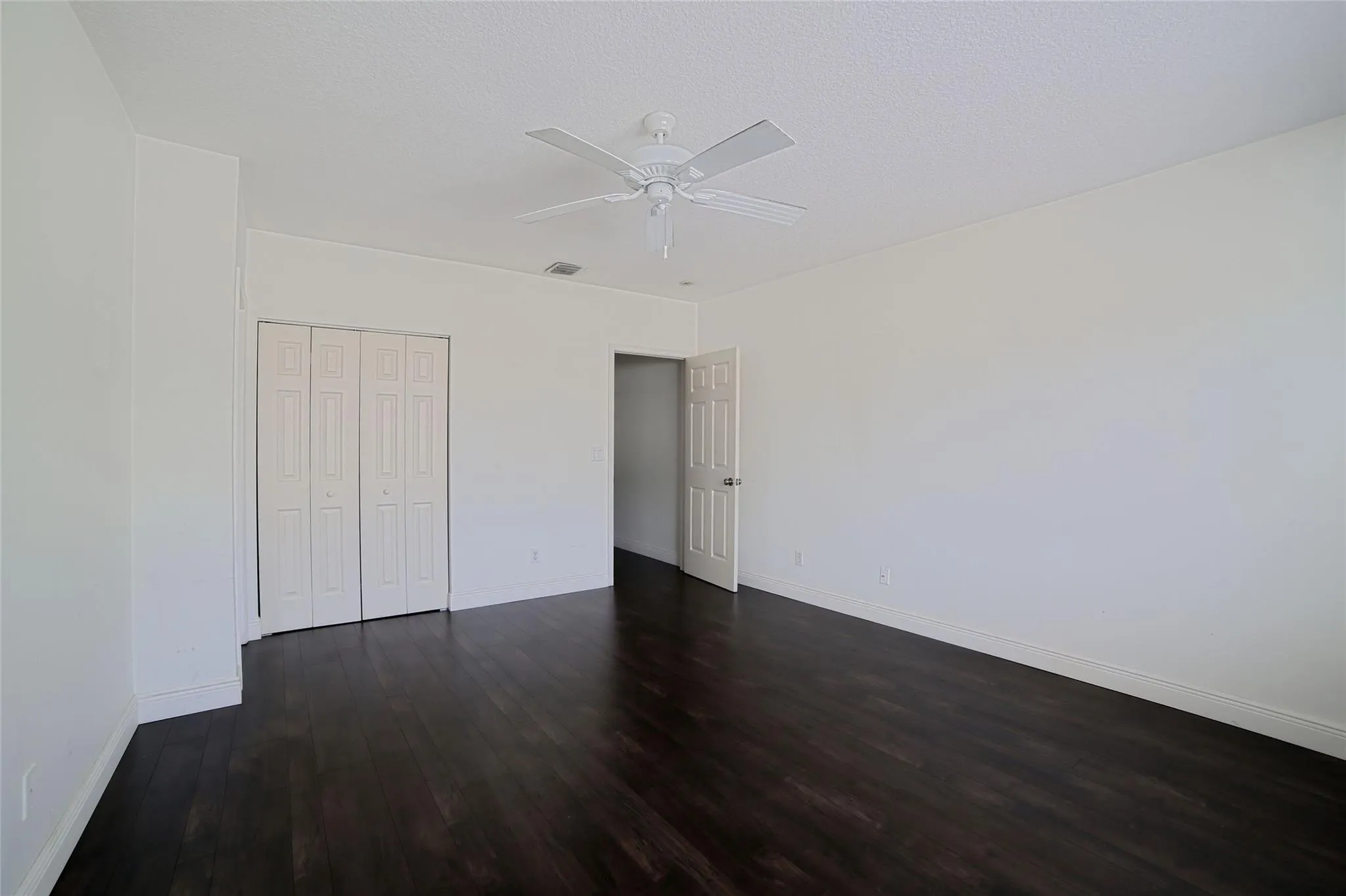 836 SE 4th Ct