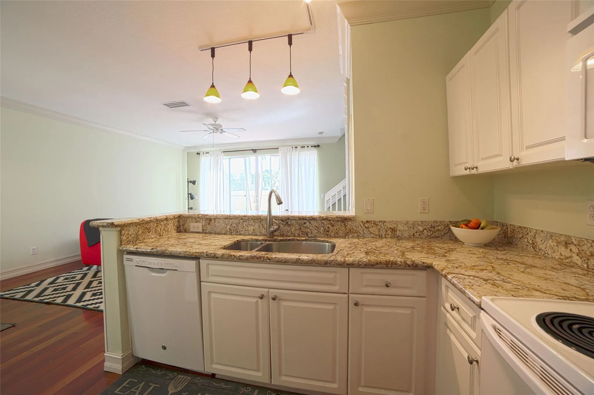 836 SE 4th Ct