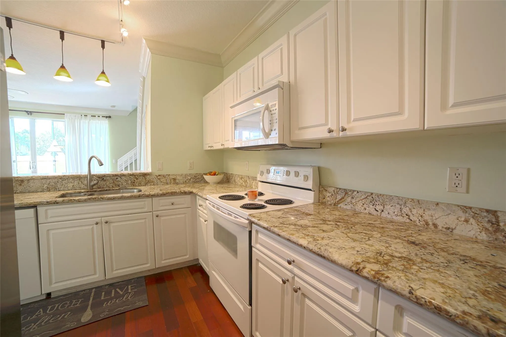 836 SE 4th Ct