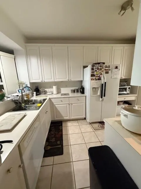 10700 NW 66 ST, #302