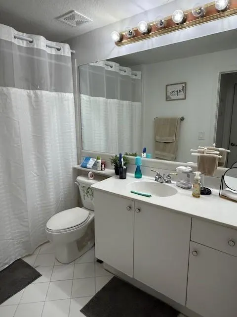 10700 NW 66 ST, #302