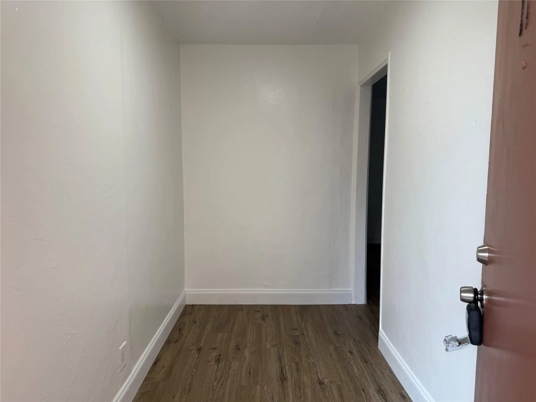 2037 Madison St, #11