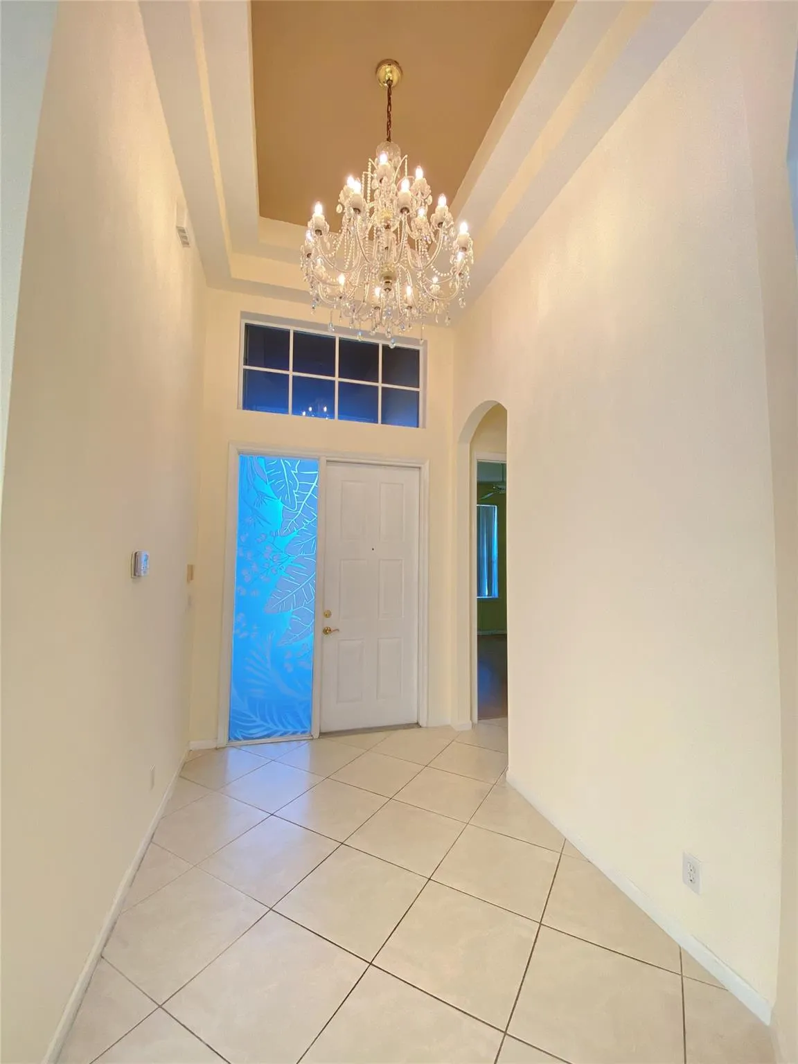 8627 San Andros
