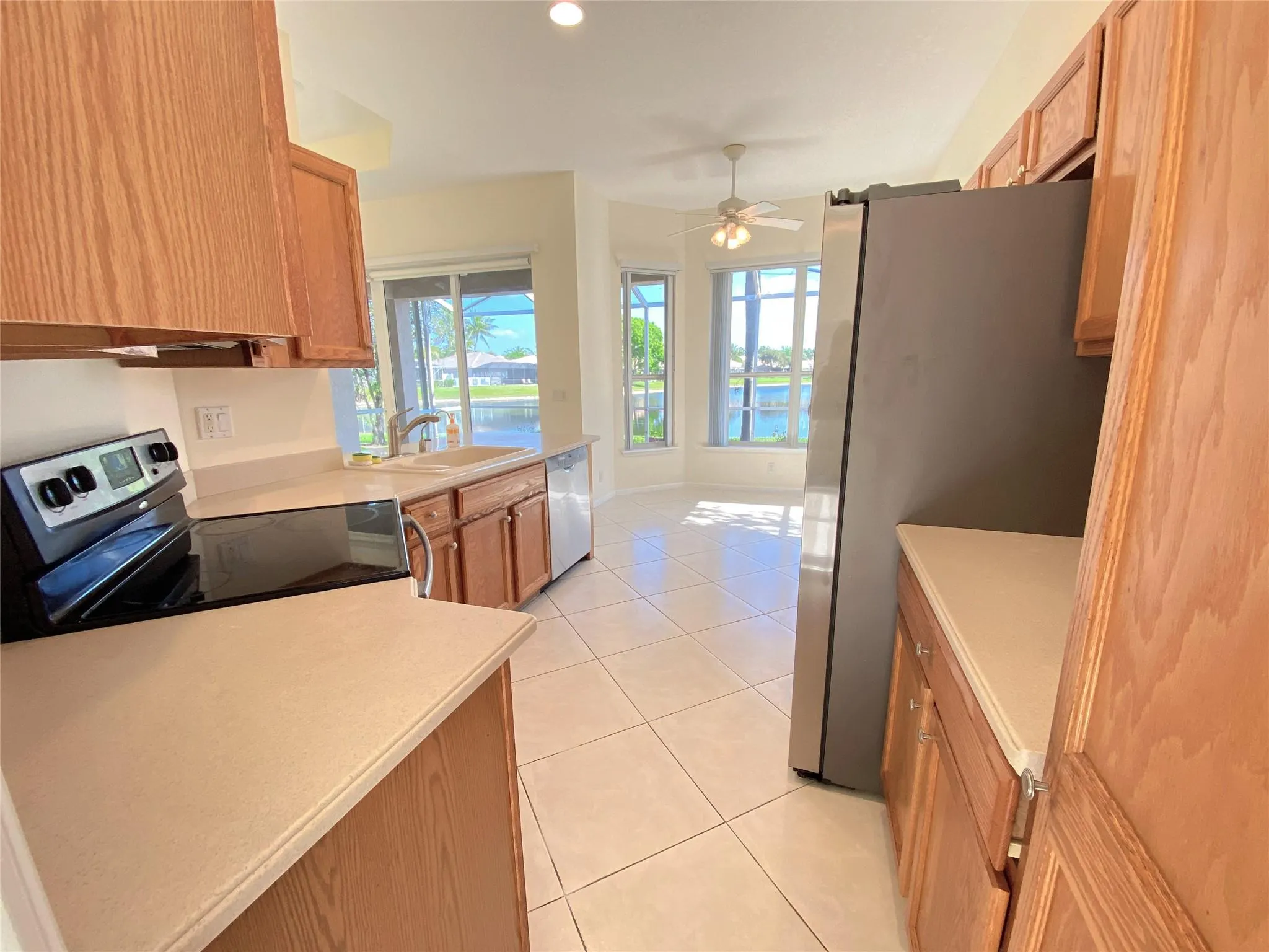8627 San Andros