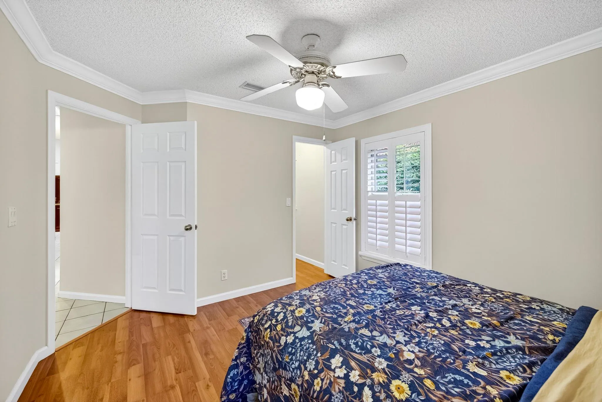 1210 Fairfax Ct