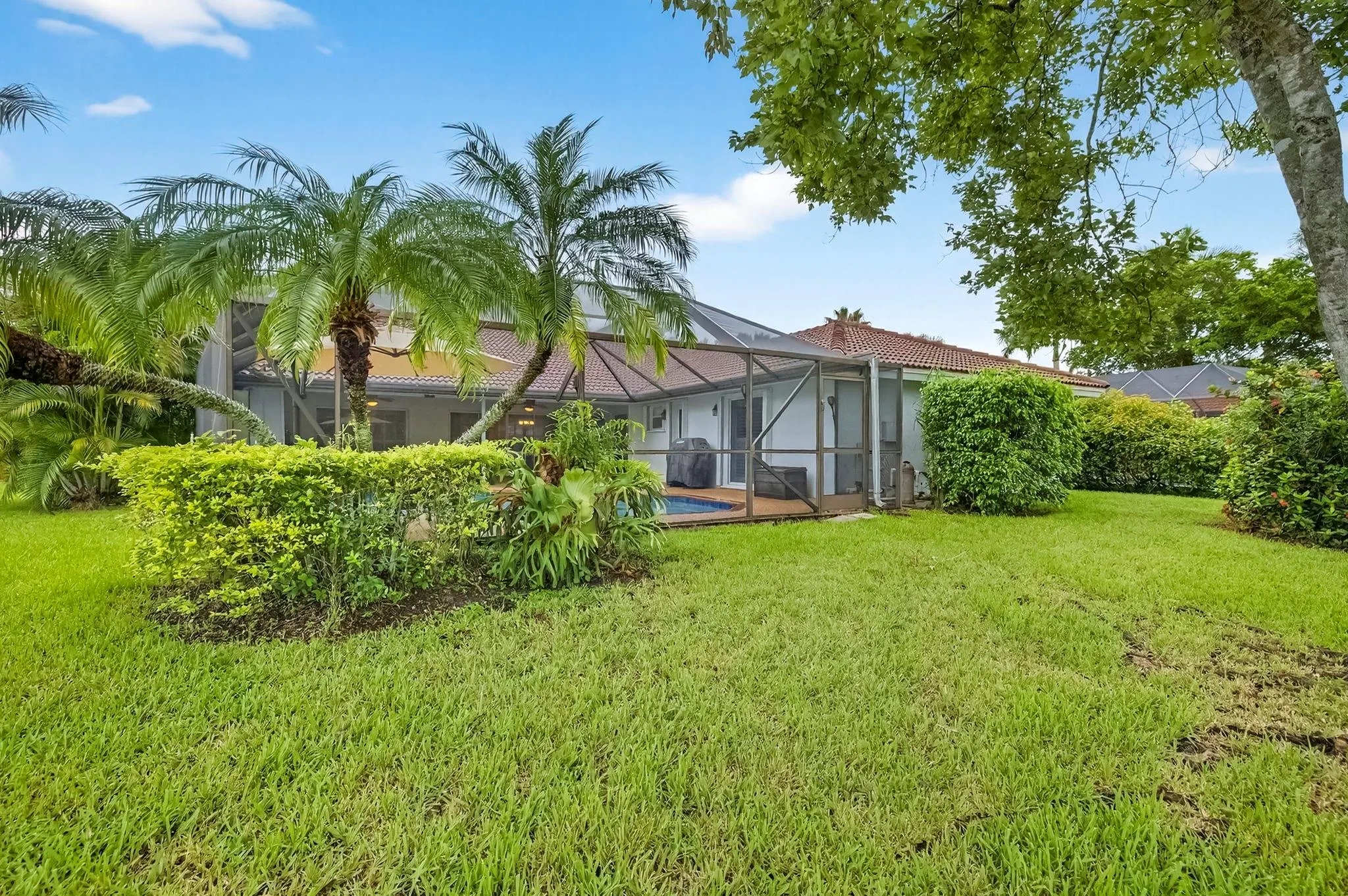 1210 Fairfax Ct