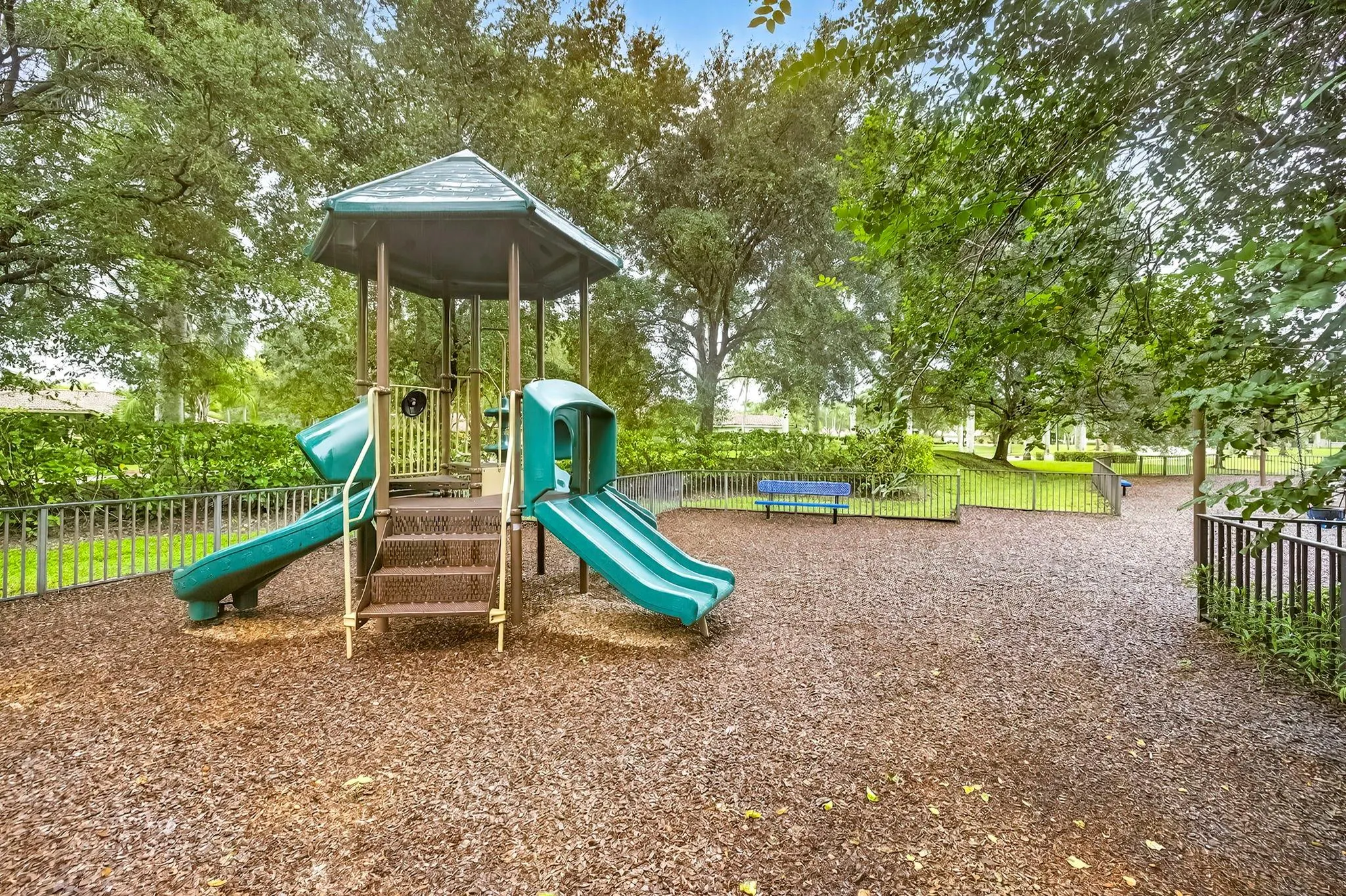 1210 Fairfax Ct